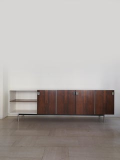 Credenza italiana del Midcentury Modern Design in formica bianca e legno scuro, anni '60