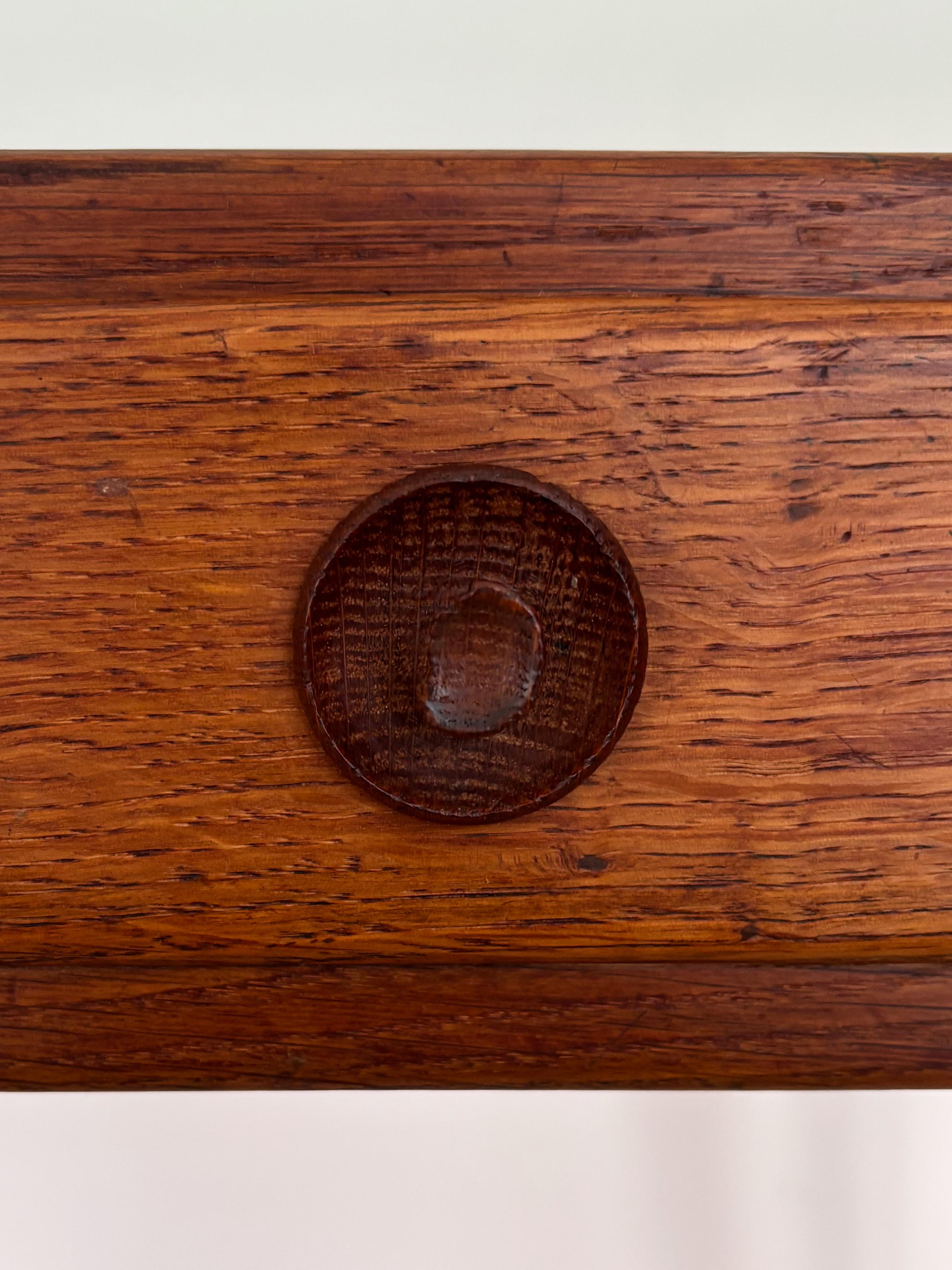 Escritorio italiano de diseño moderno de mediados de siglo de madera y cristal de los años 50 en venta 7