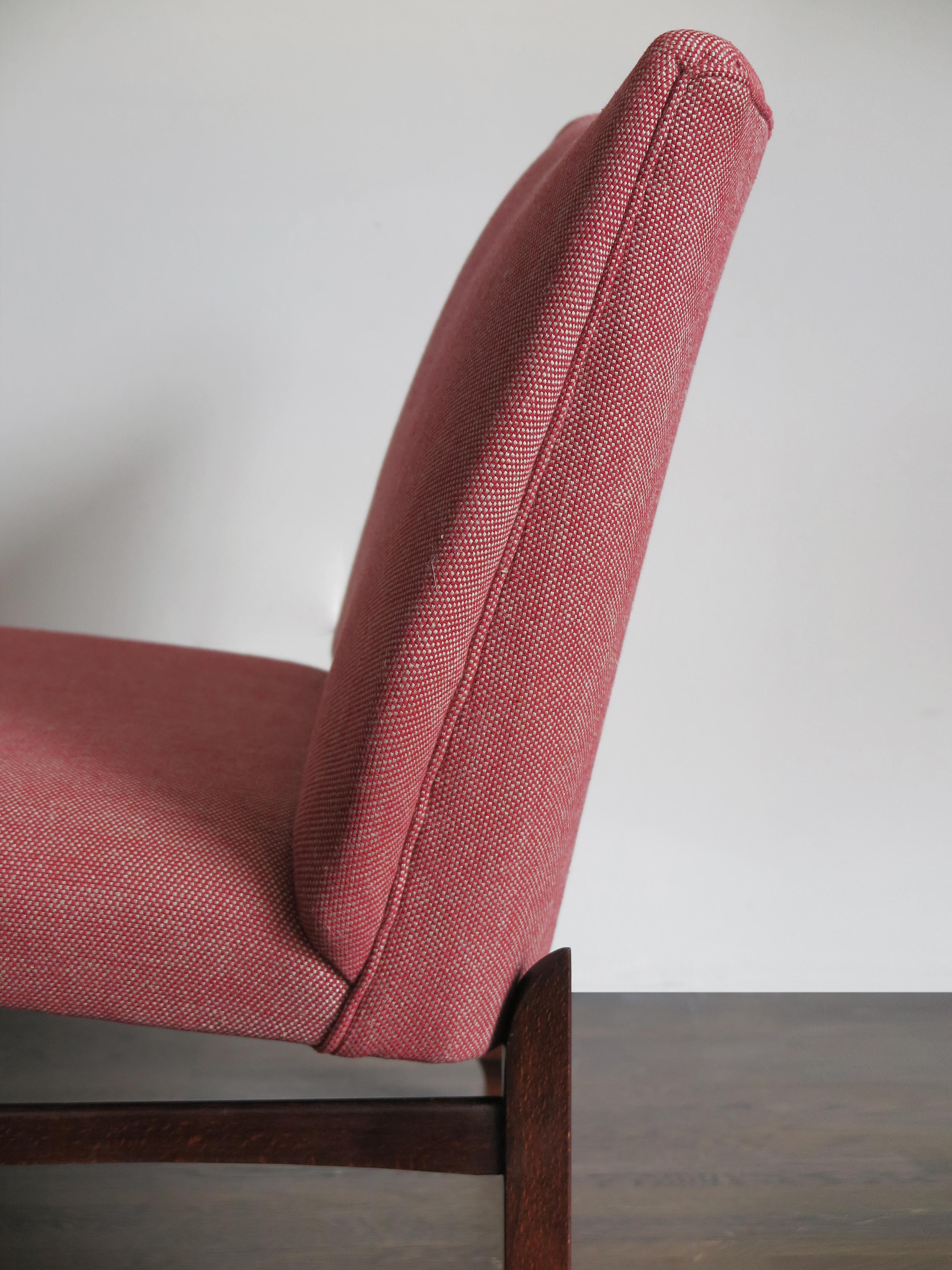 Italienische Sessel aus Holz und rotem Stoff im modernen italienischen Midcentury-Design, 1950er Jahre im Angebot 6