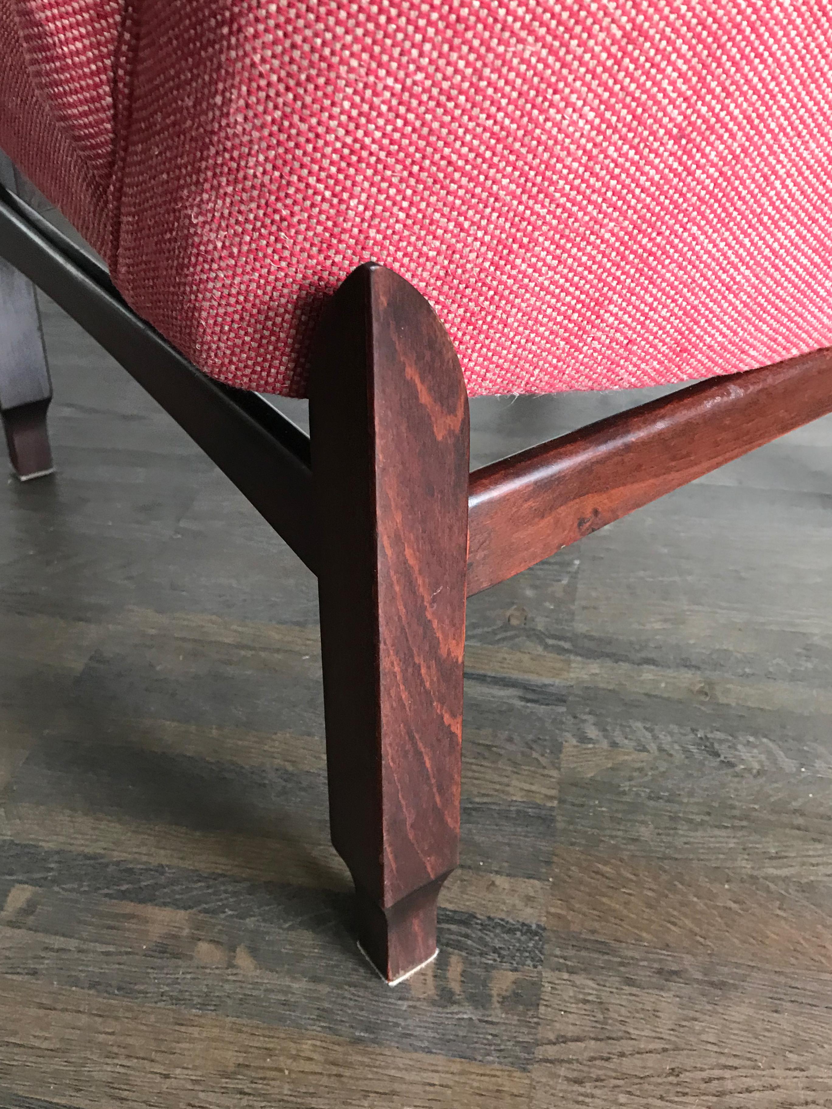 Italienische Sessel aus Holz und rotem Stoff im modernen italienischen Midcentury-Design, 1950er Jahre im Angebot 8
