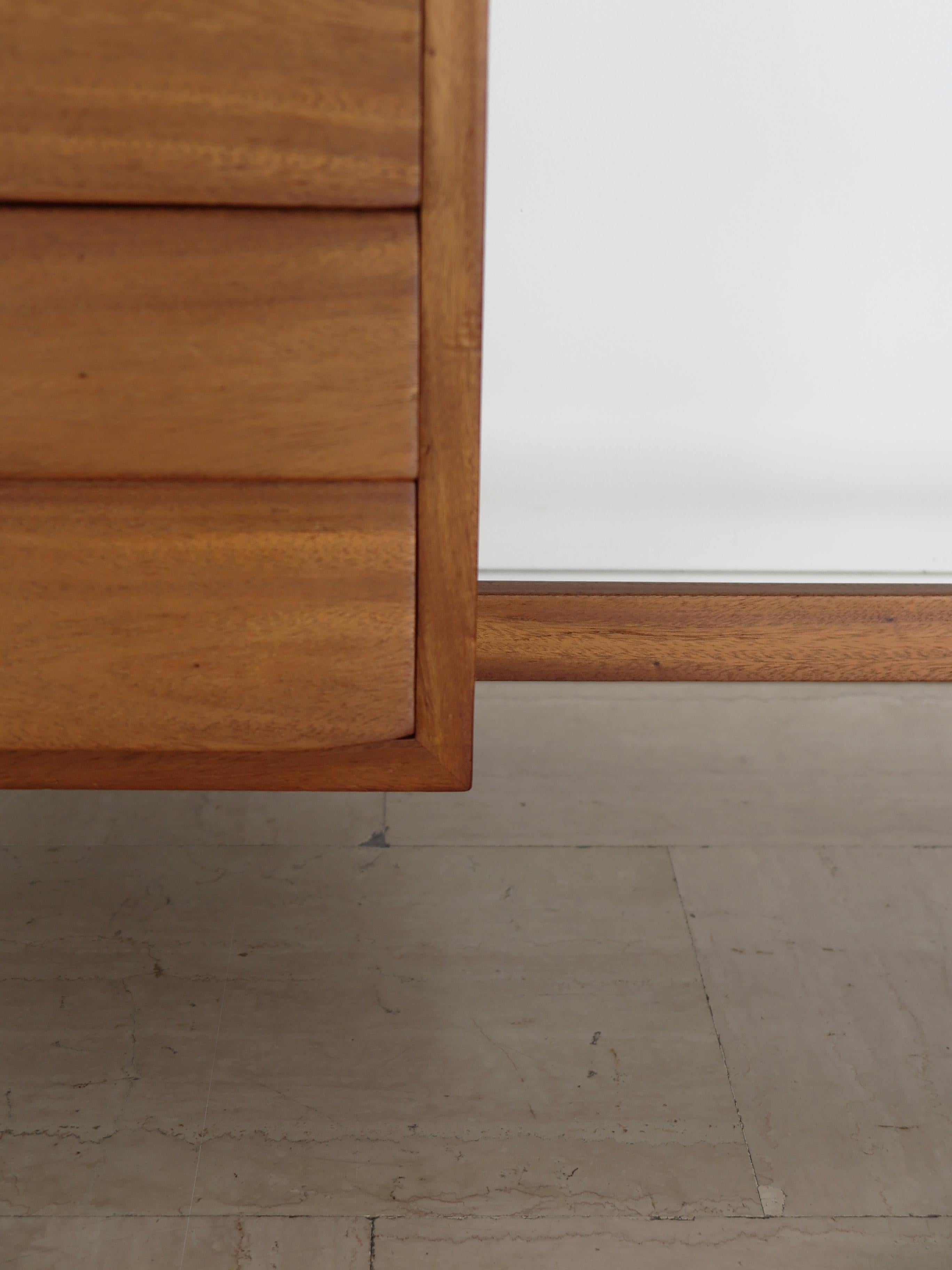 Italian Midcentury Modern Design Wood Glass Brass Desk 1950s For Sale 5