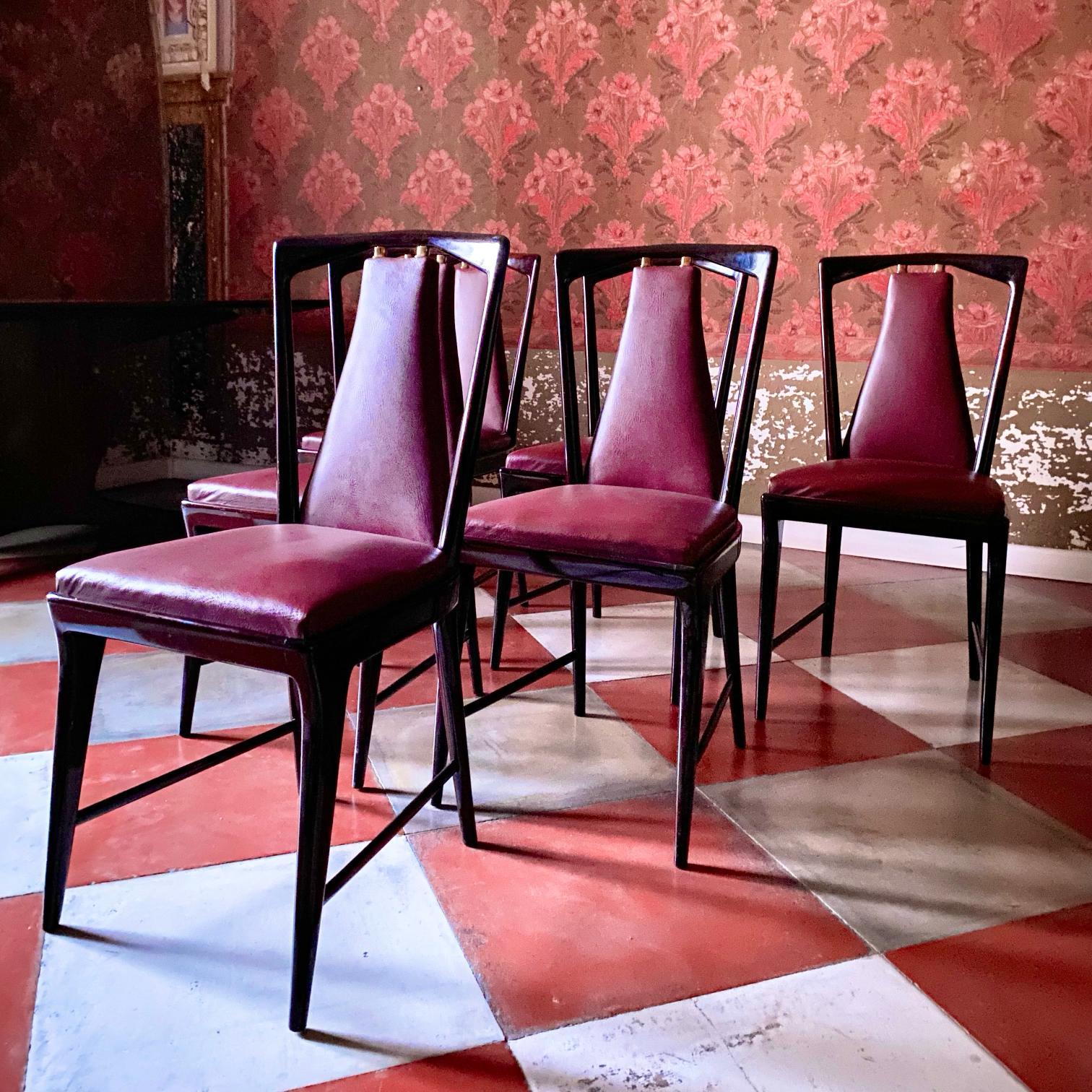 Ensemble de salle à manger italien moderne du milieu du siècle dernier en acajou et bois de rose, Osvaldo Borsani 1950 en vente 9