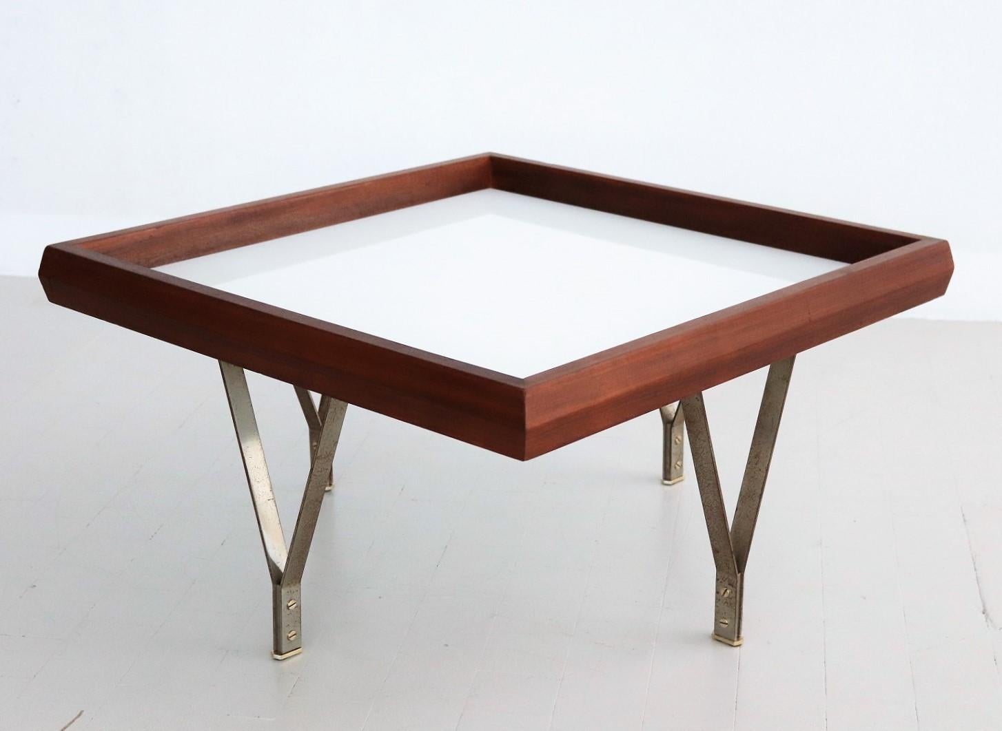 Italian Midcentury Modern Coffee Table in Mahogany and Glass, 1960s 11