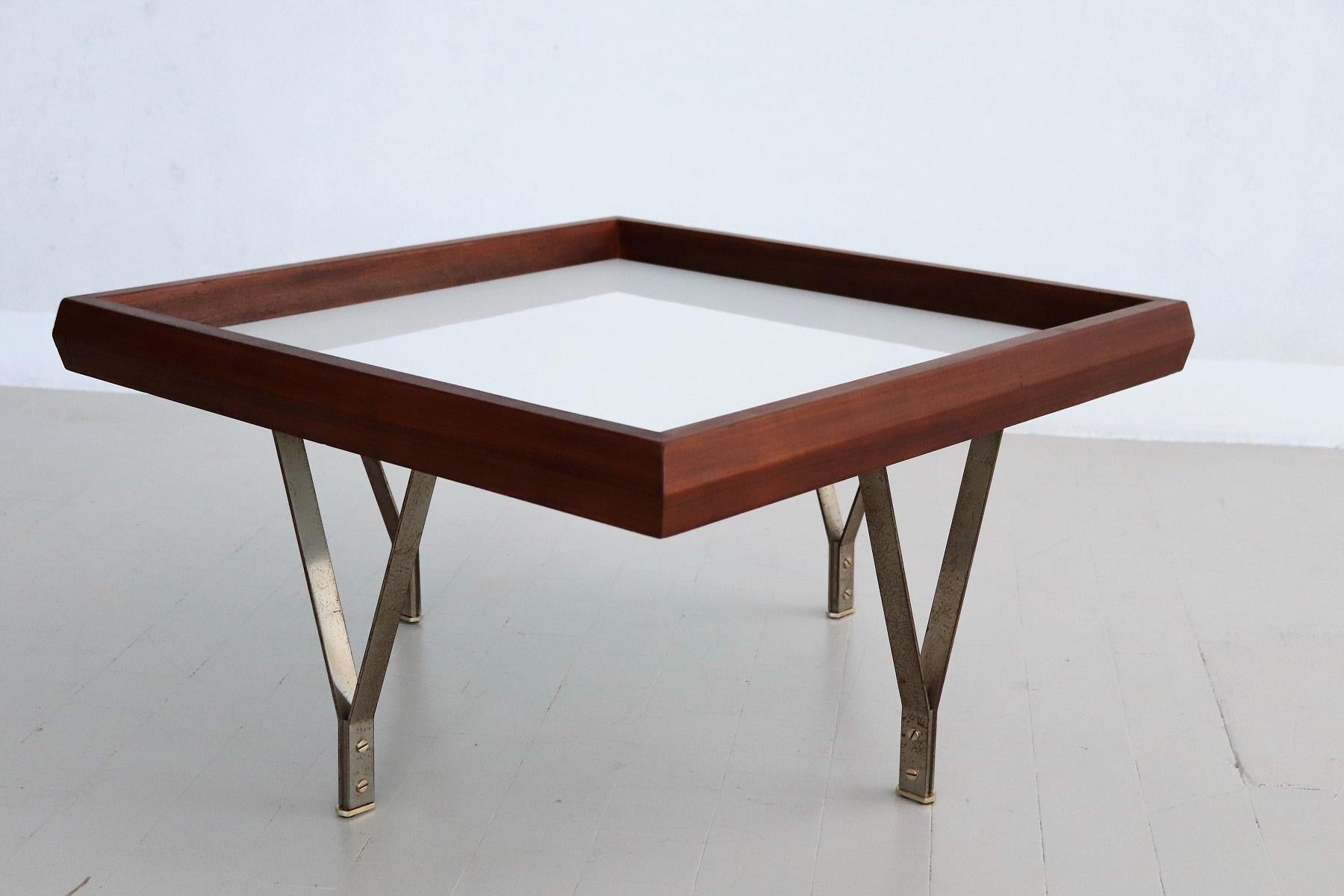 Italian Midcentury Modern Coffee Table in Mahogany and Glass, 1960s 12