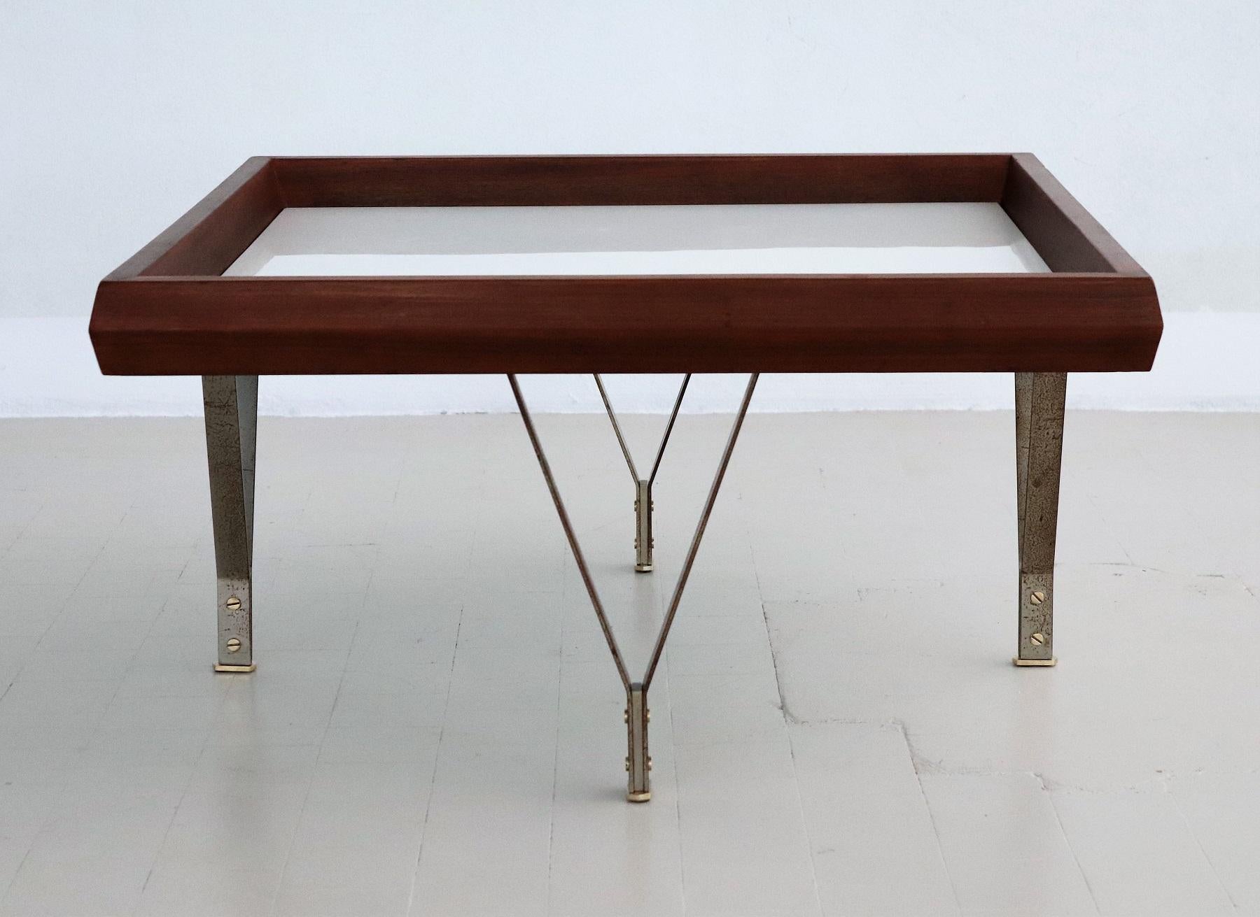 Italian Midcentury Modern Coffee Table in Mahogany and Glass, 1960s 3