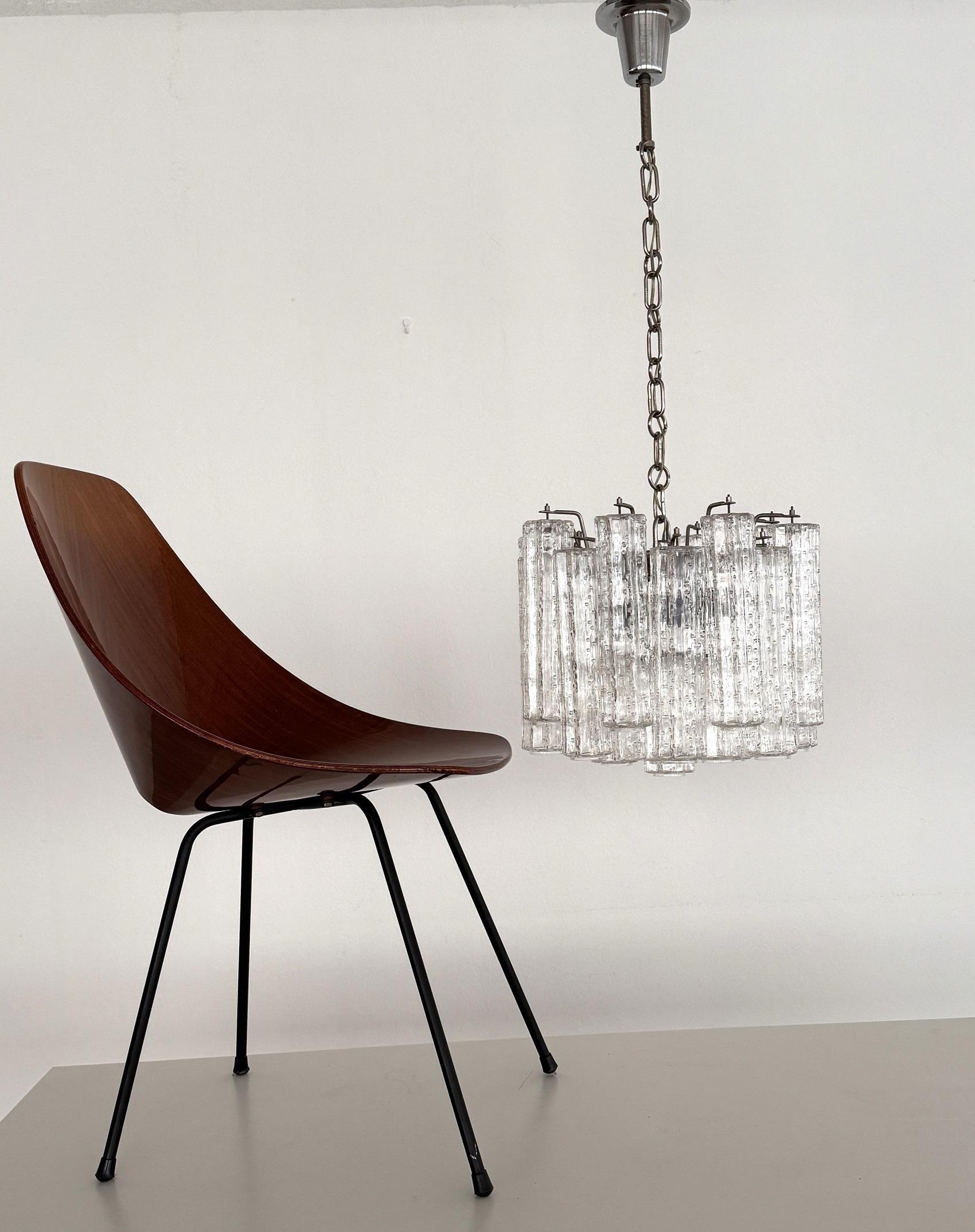 italien Italian Midcentury Murano Glass Chandelier with 24 glass tubes, 1960s en vente