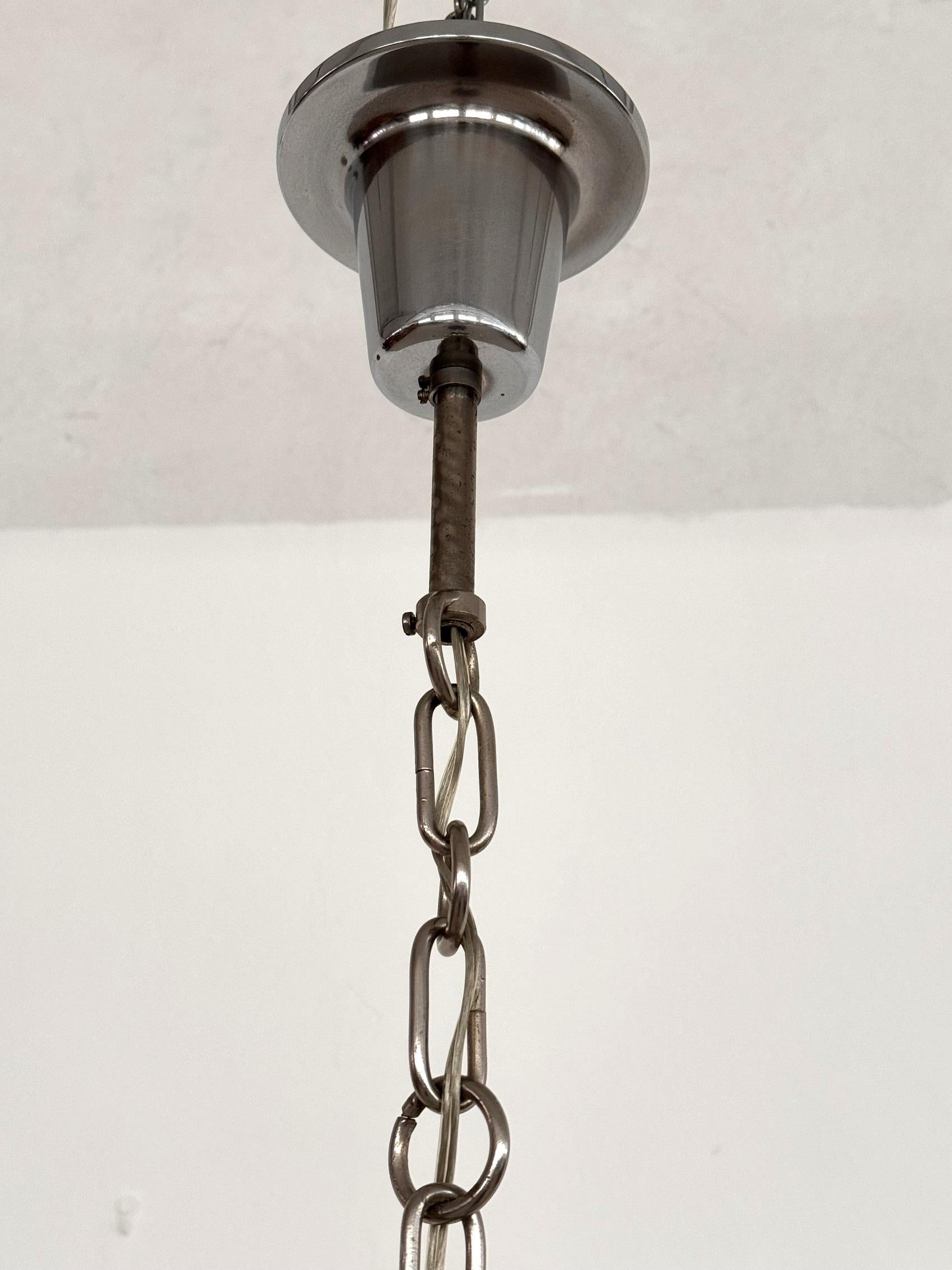 Italian Midcentury Murano Glass Chandelier with 24 glass tubes, 1960s en vente 1