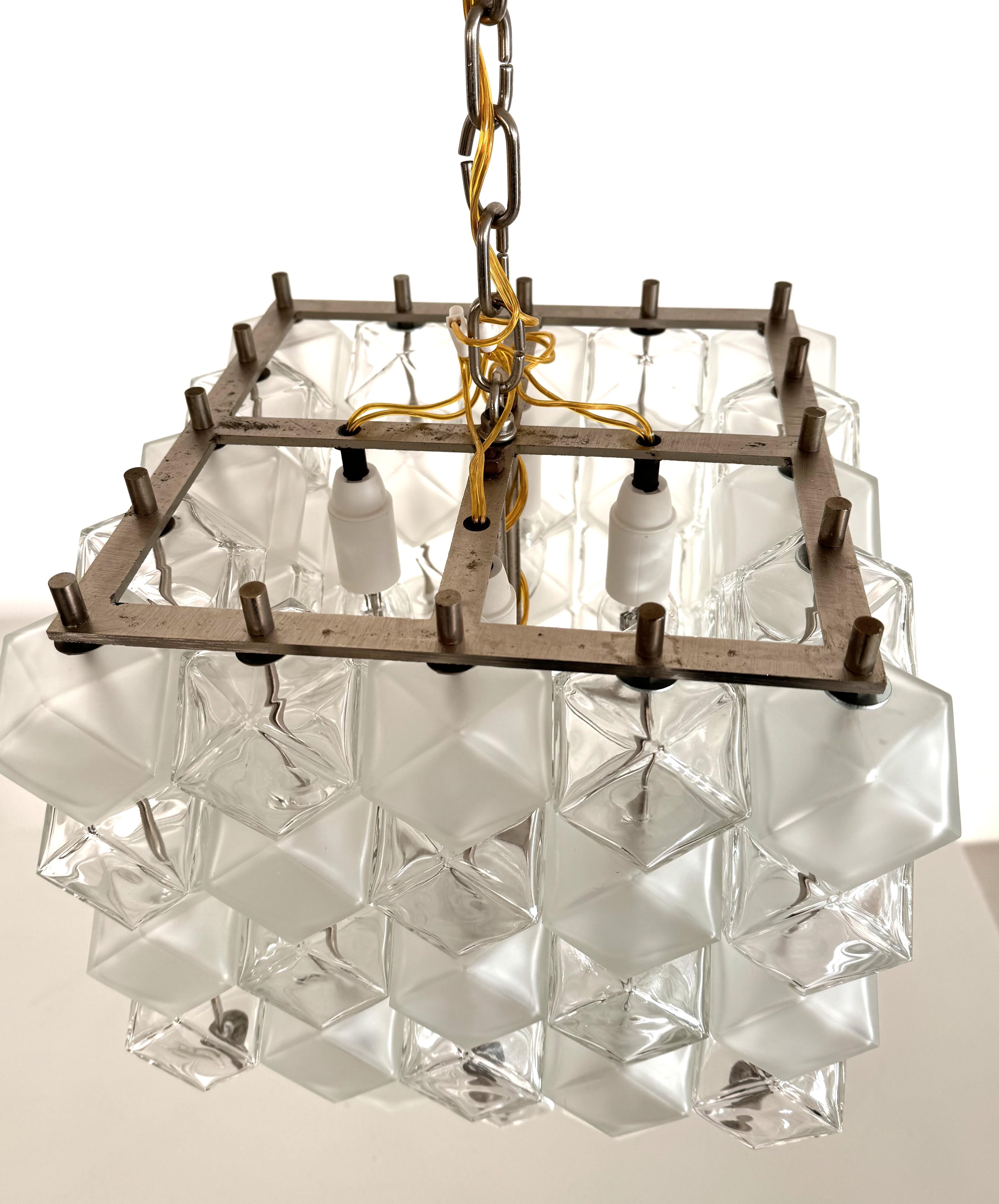 Araña geométrica italiana de cristal de Murano de mediados de siglo, por Interlux, años 60 en venta 8