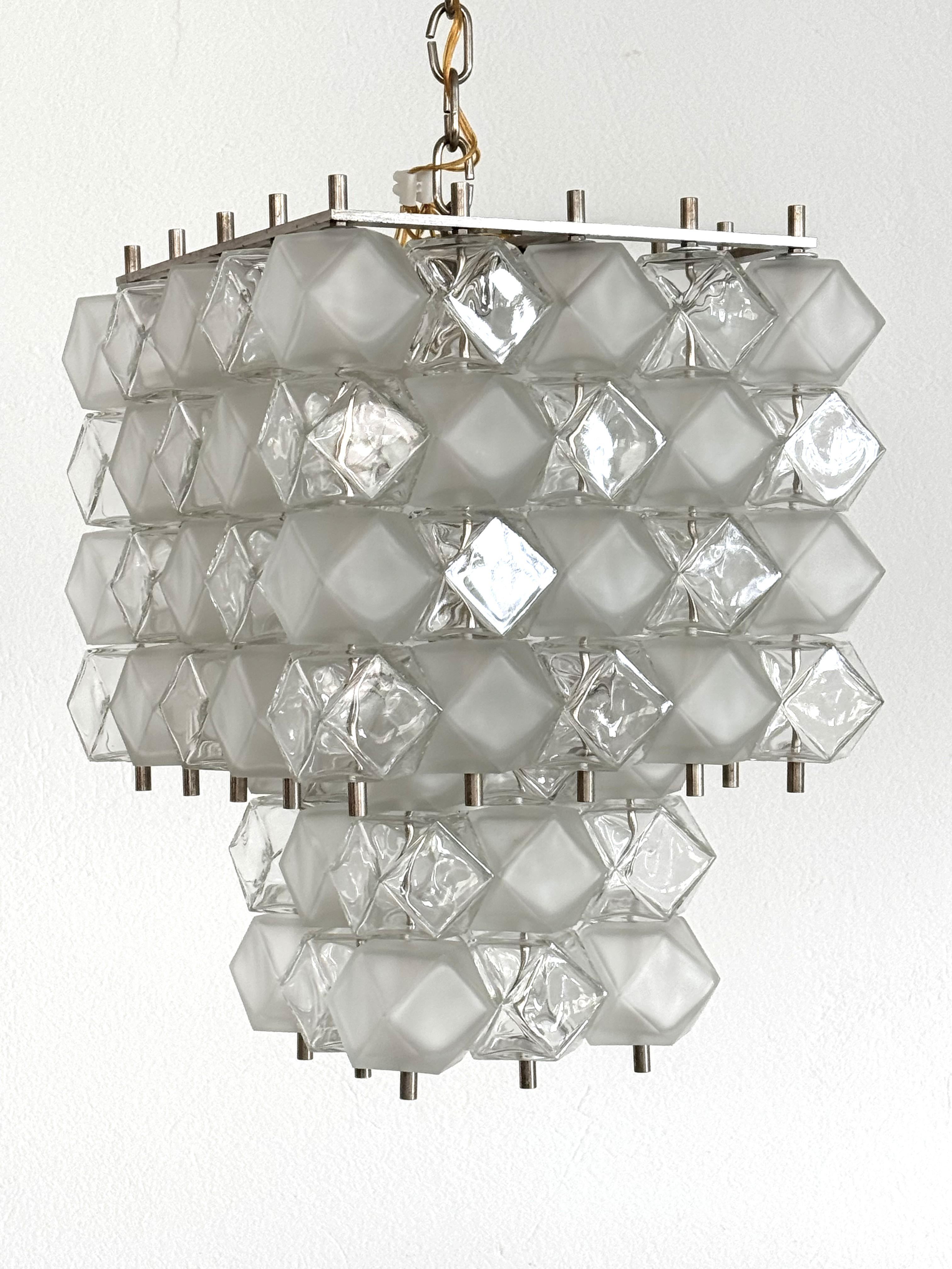 Araña geométrica italiana de cristal de Murano de mediados de siglo, por Interlux, años 60 en Bueno estado para la venta en Morazzone, Varese