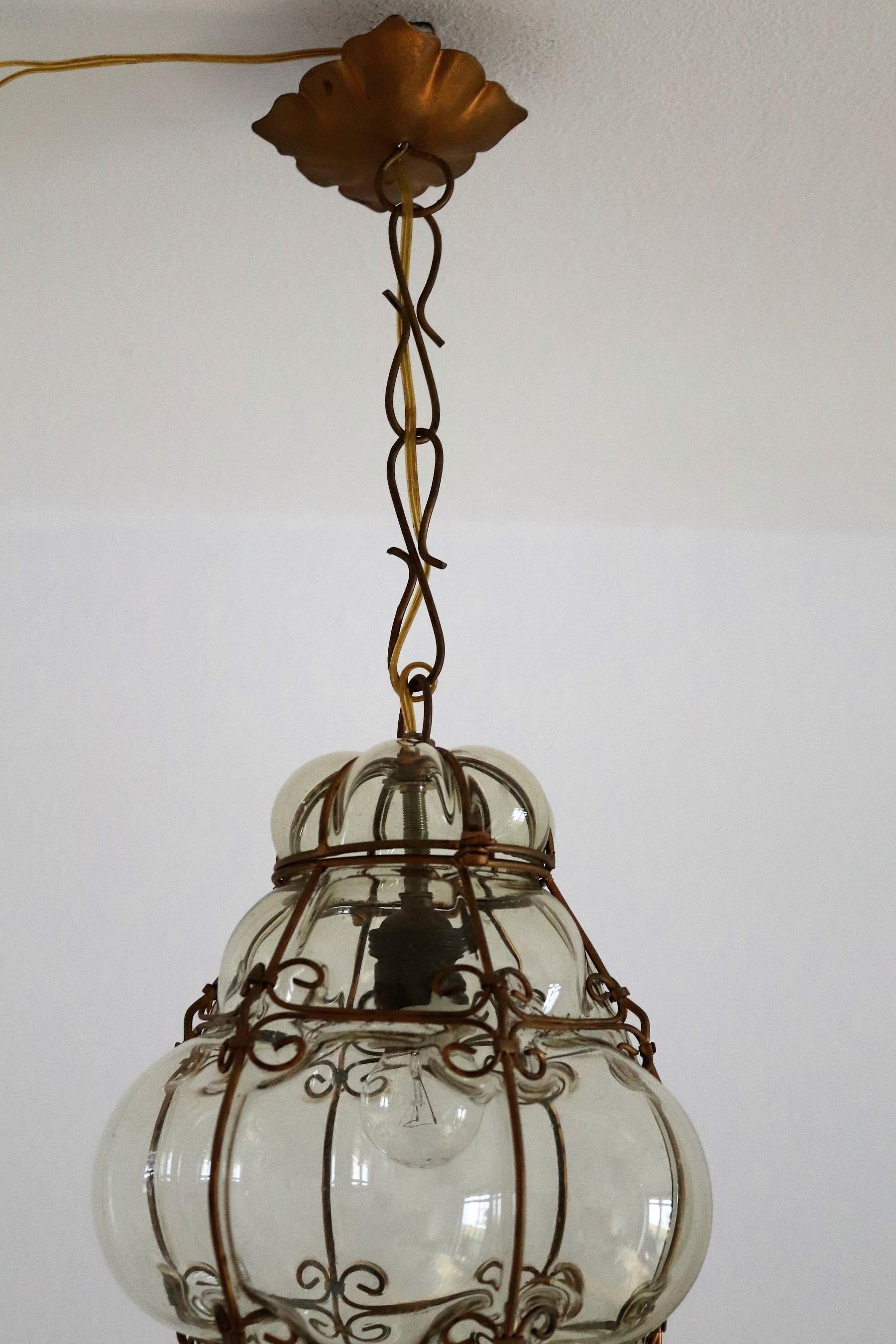 Italian Midcentury Murano Glass Lantern in Metal Cage and Amber Glass, 1950s In Good Condition In Morazzone, Varese