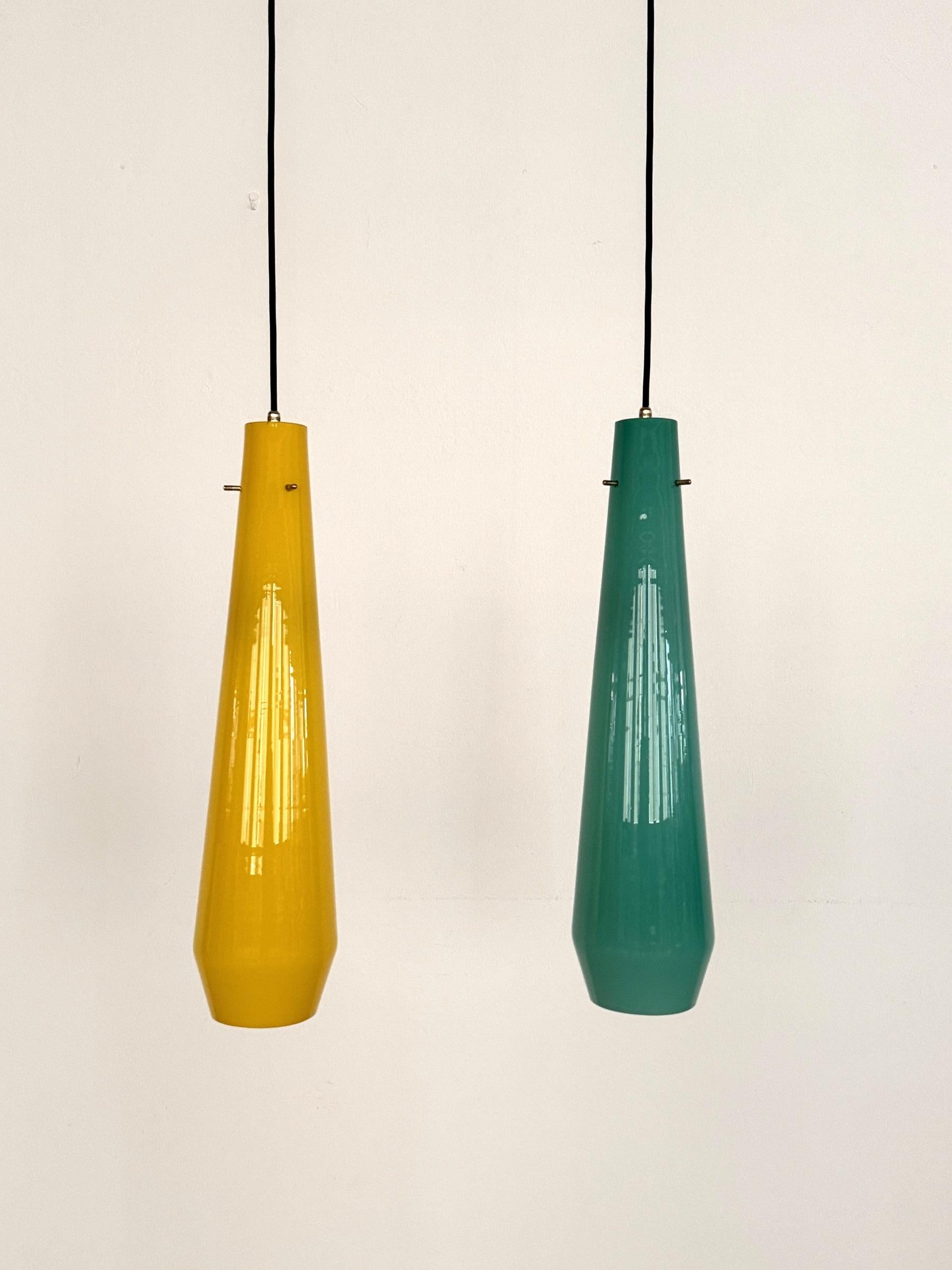 Fatto a mano Ciondoli in vetro di Murano del Medioevo in verde e giallo di Vistosi, anni '70 in vendita