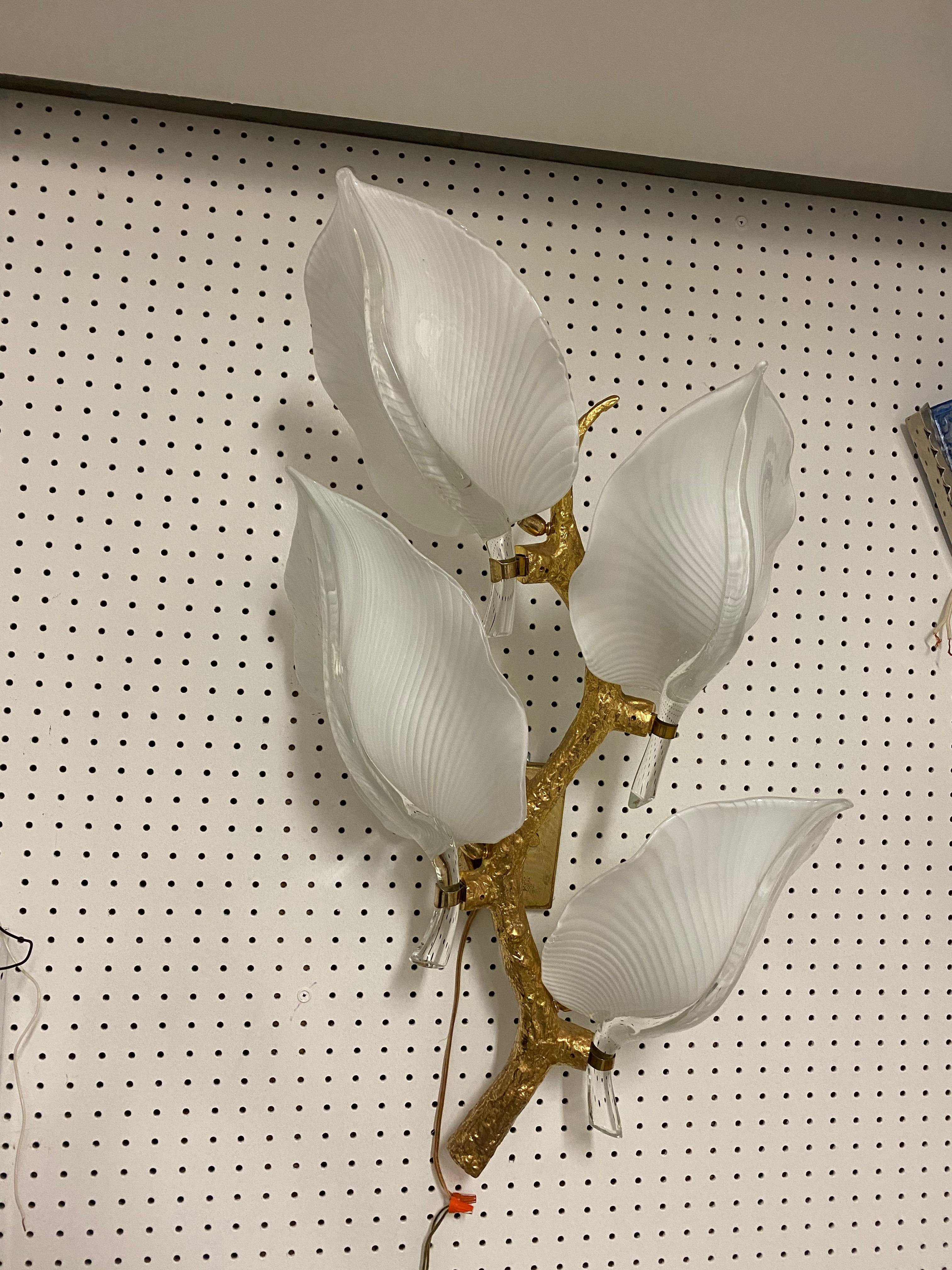 Italian mid century Murano glass Calla Lilies single sconce by Franco Luce. Having four beautiful hand blown glass shade mounted on a gold leaf frame. Has been rewired for American use with four candlebra base sockets. Each leaf has its own socket,