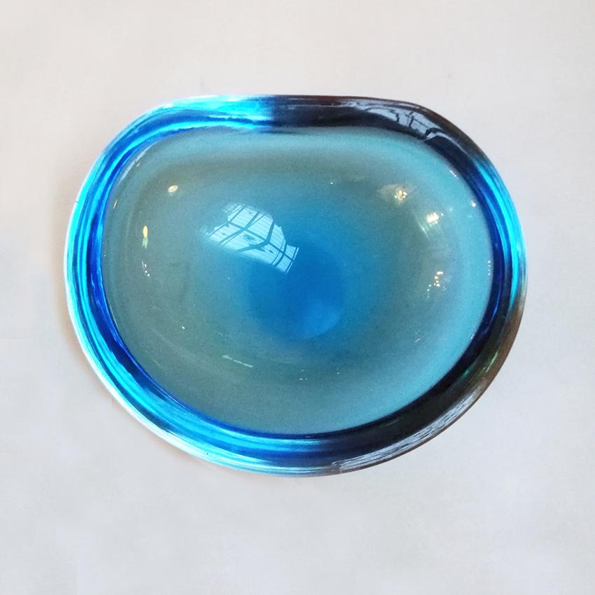 Jarrón italiano de cristal de Murano de mediados de siglo de la serie Sommersi, años 50 en Bueno estado para la venta en MIlano, IT