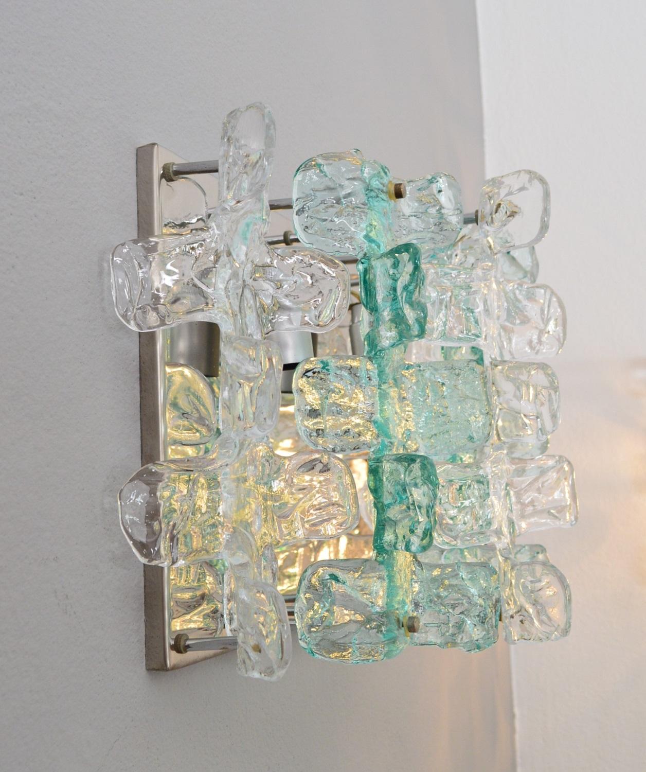 Late 20th Century Italian Midcentury Murano Glass Wall Sconces by 0Quattro, 1970s, Set of four