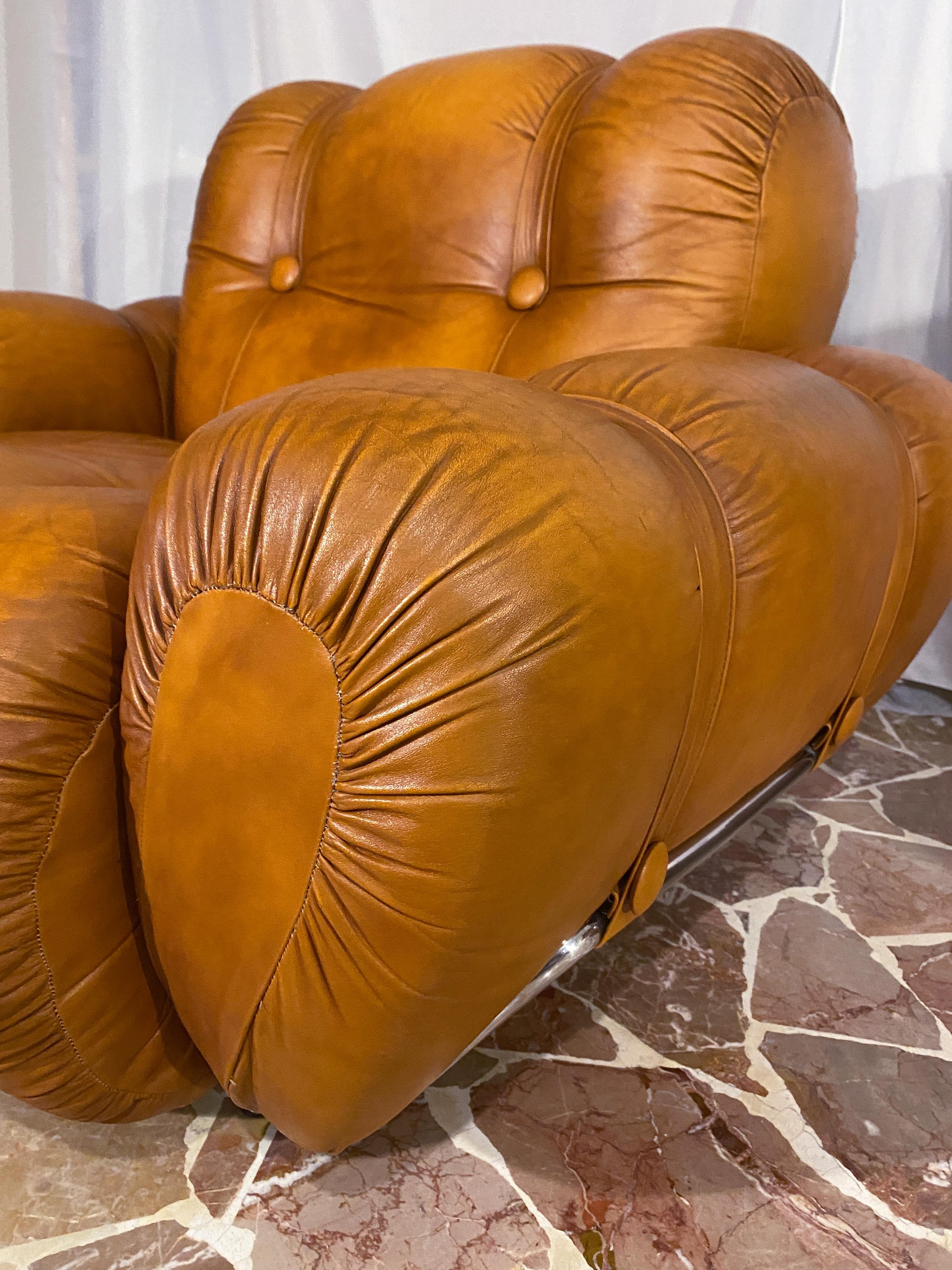 Italian Mid-Century Natural Leather Space Age Armchairs, 1970s For Sale 6