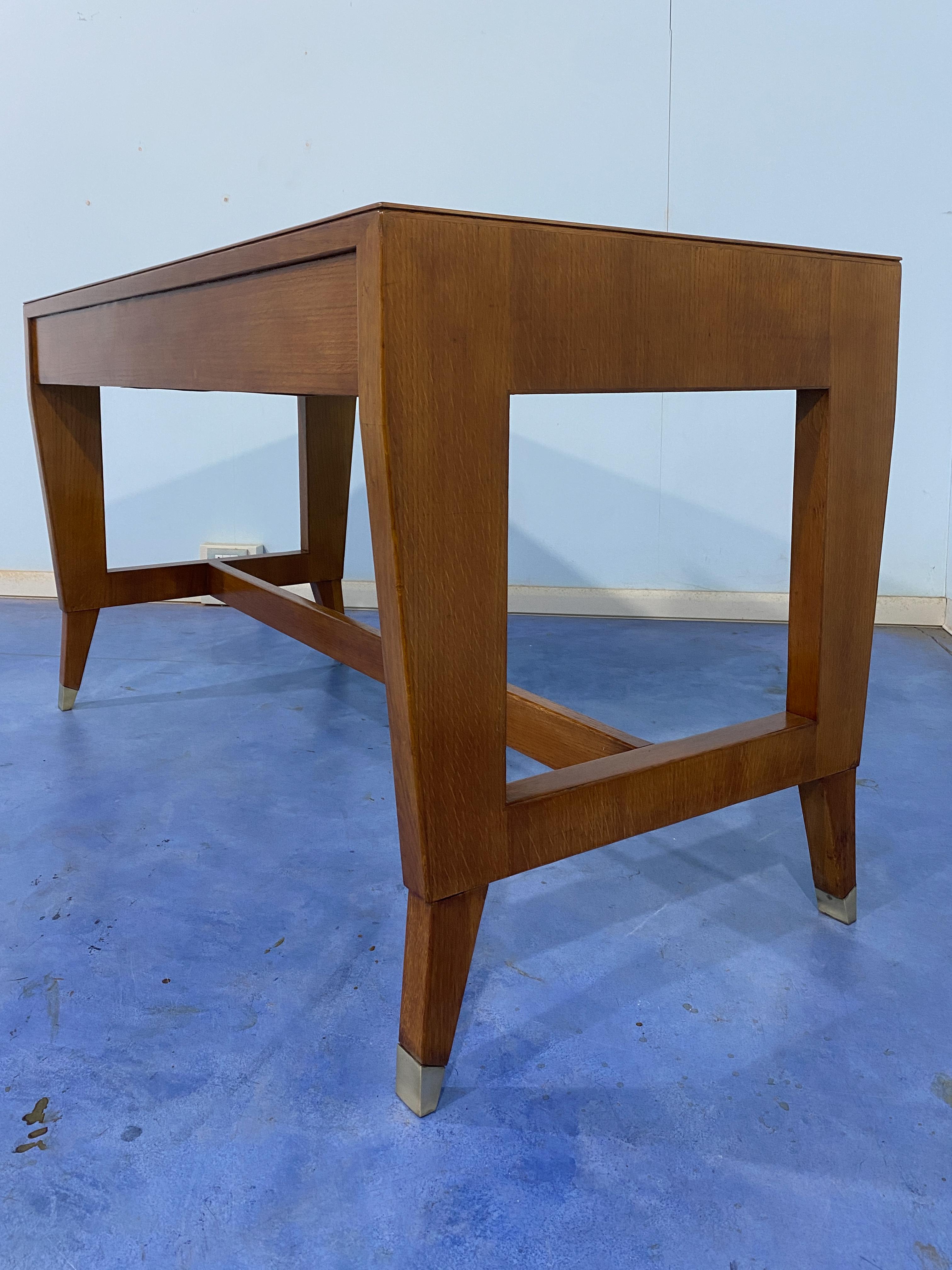 Italian Midcentury Oak Executive Desk Designed by Gio' Ponti in 1950 for BNL 7