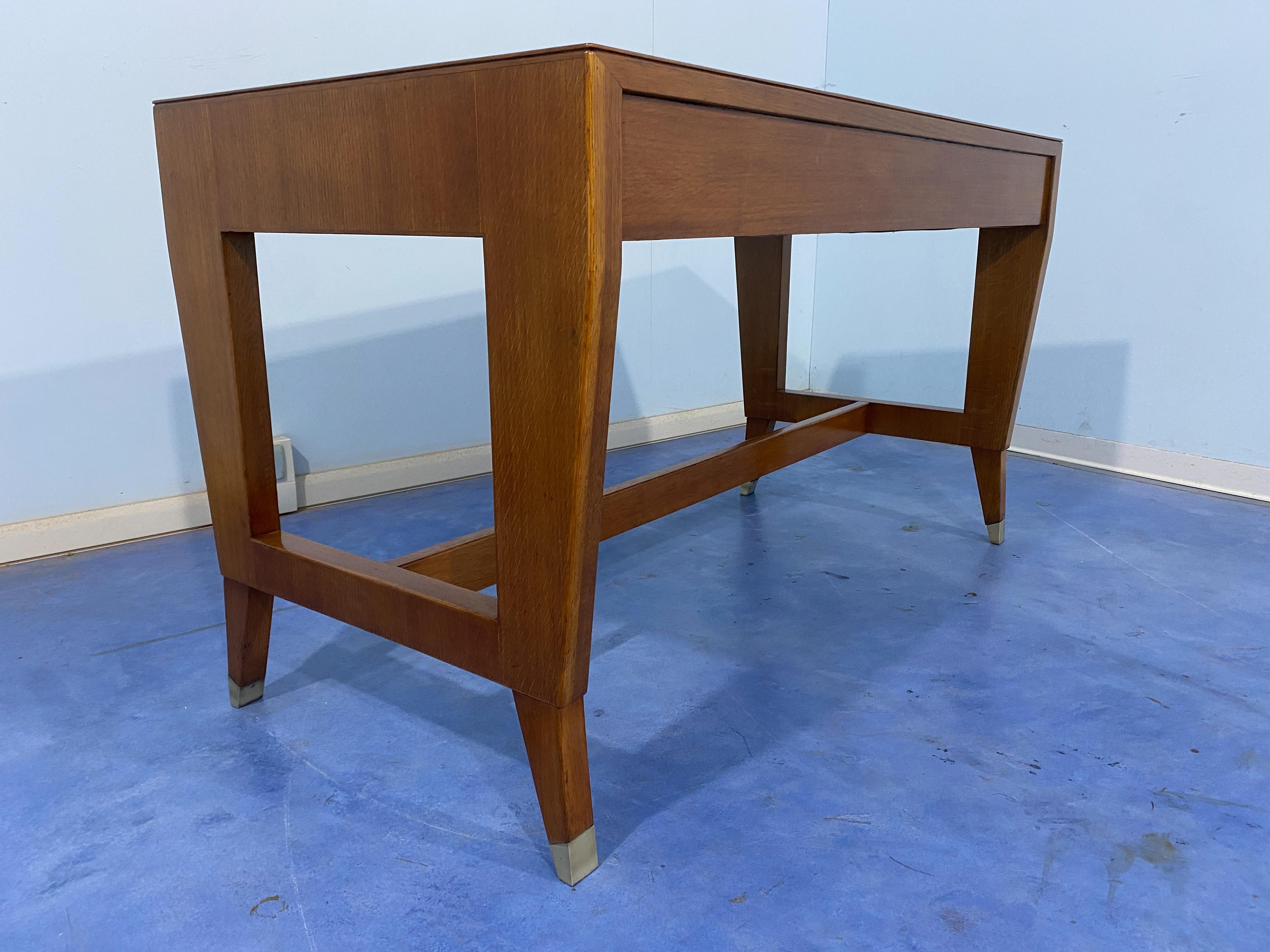 Italian Midcentury Oak Executive Desk Designed by Gio' Ponti in 1950 for BNL 9