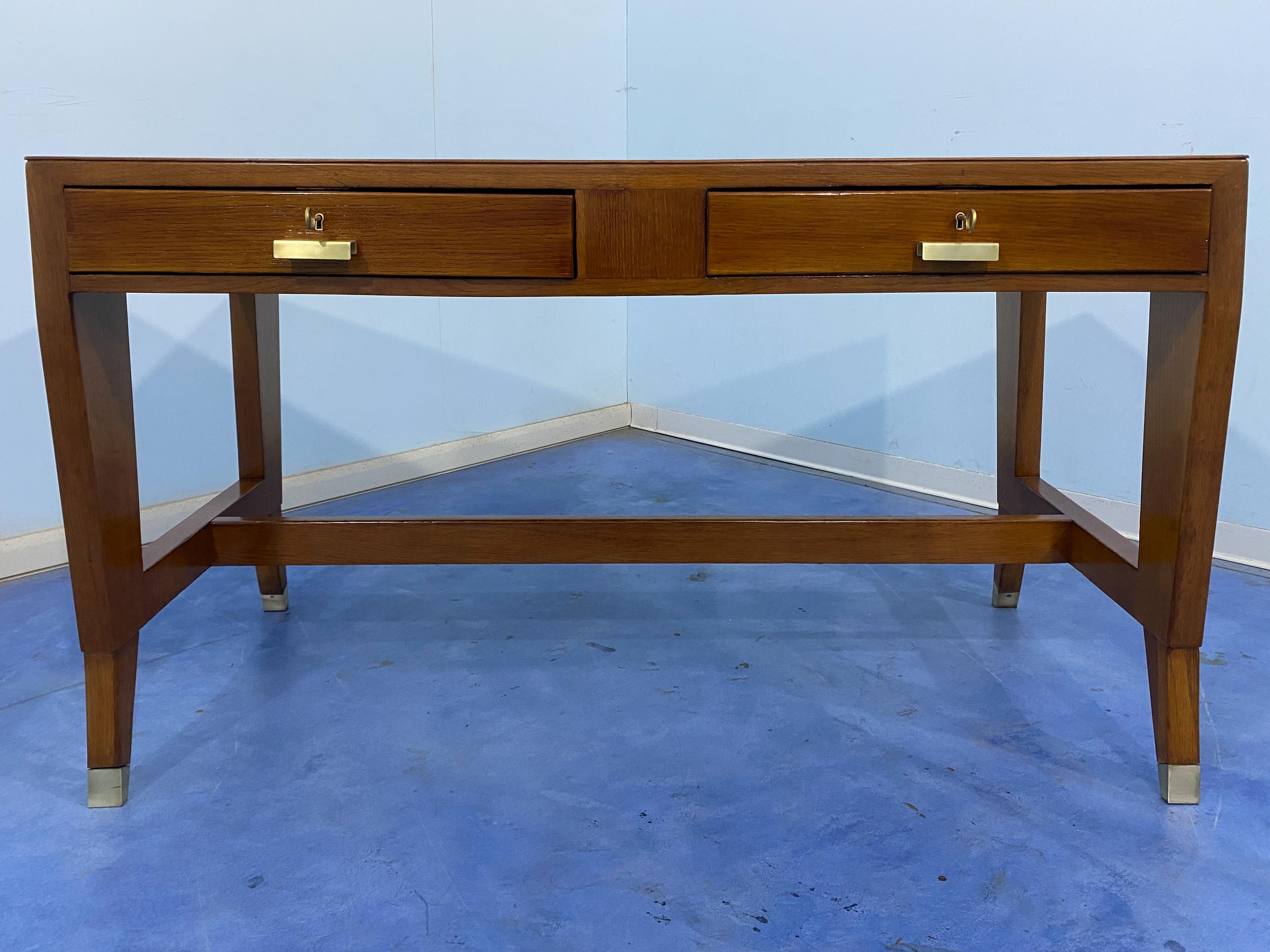 Italian Midcentury Oak Executive Desk Designed by Gio' Ponti in 1950 for BNL 13