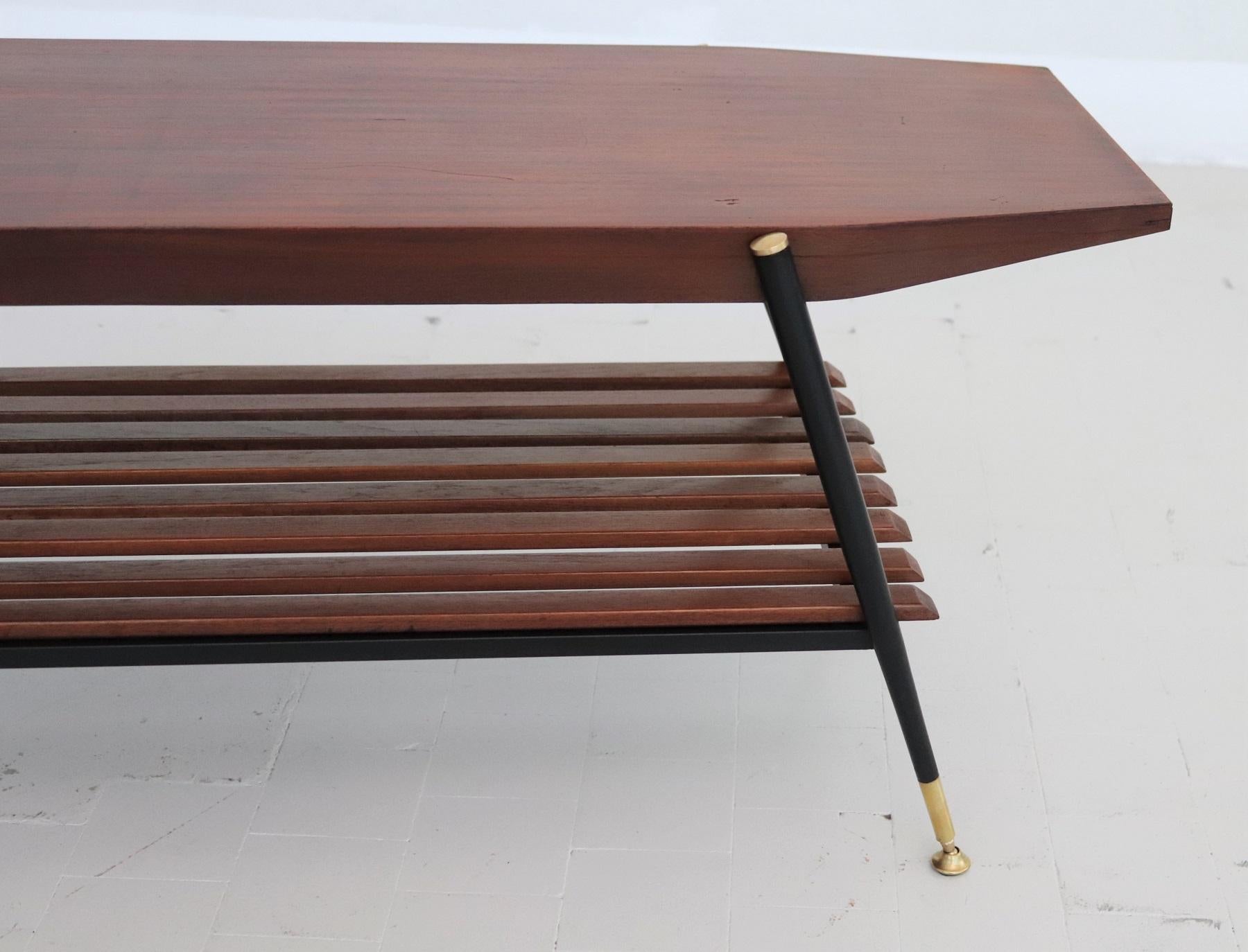Mid-20th Century Italian Midcentury Octagonal Coffee Table in Mahogany Veneer with Brass Details For Sale
