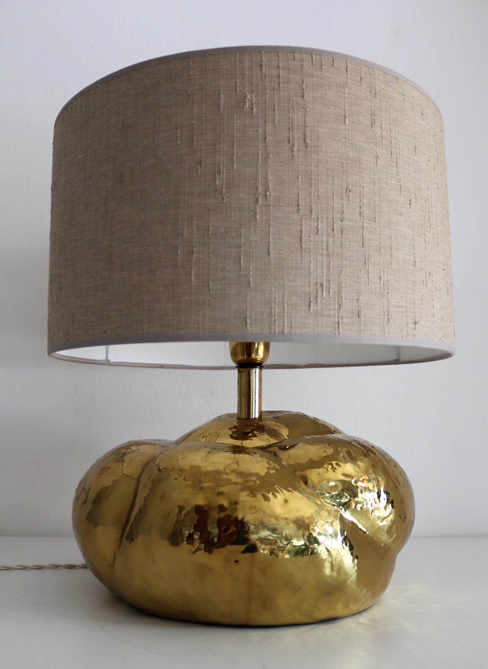 Italian Midcentury Organic Artisan Brass Table Lamp in Pumpkin Shape, 1950s 13