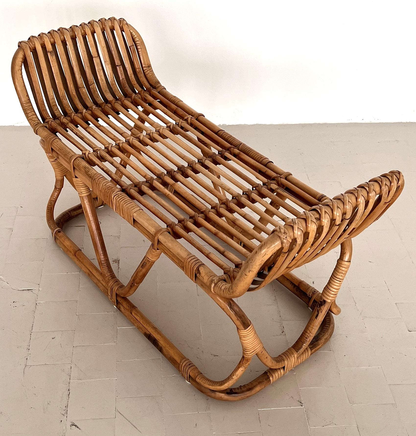 Italian Midcentury Organic Rattan Bamboo Bench or Shelf by Tito Agnoli, 1970s In Good Condition For Sale In Morazzone, Varese