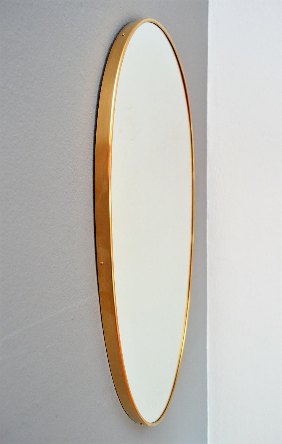 Mid-20th Century Italian Midcentury Oval Brass Wall Mirror, 1950s
