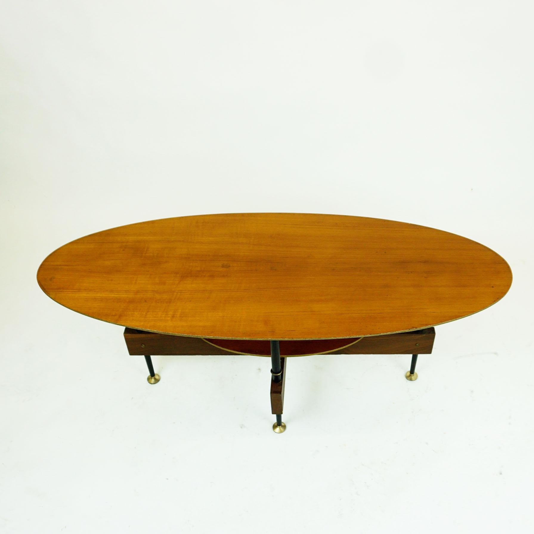 Mid-Century Modern Italian Midcentury Oval Teak Coffee or Cocktail Table