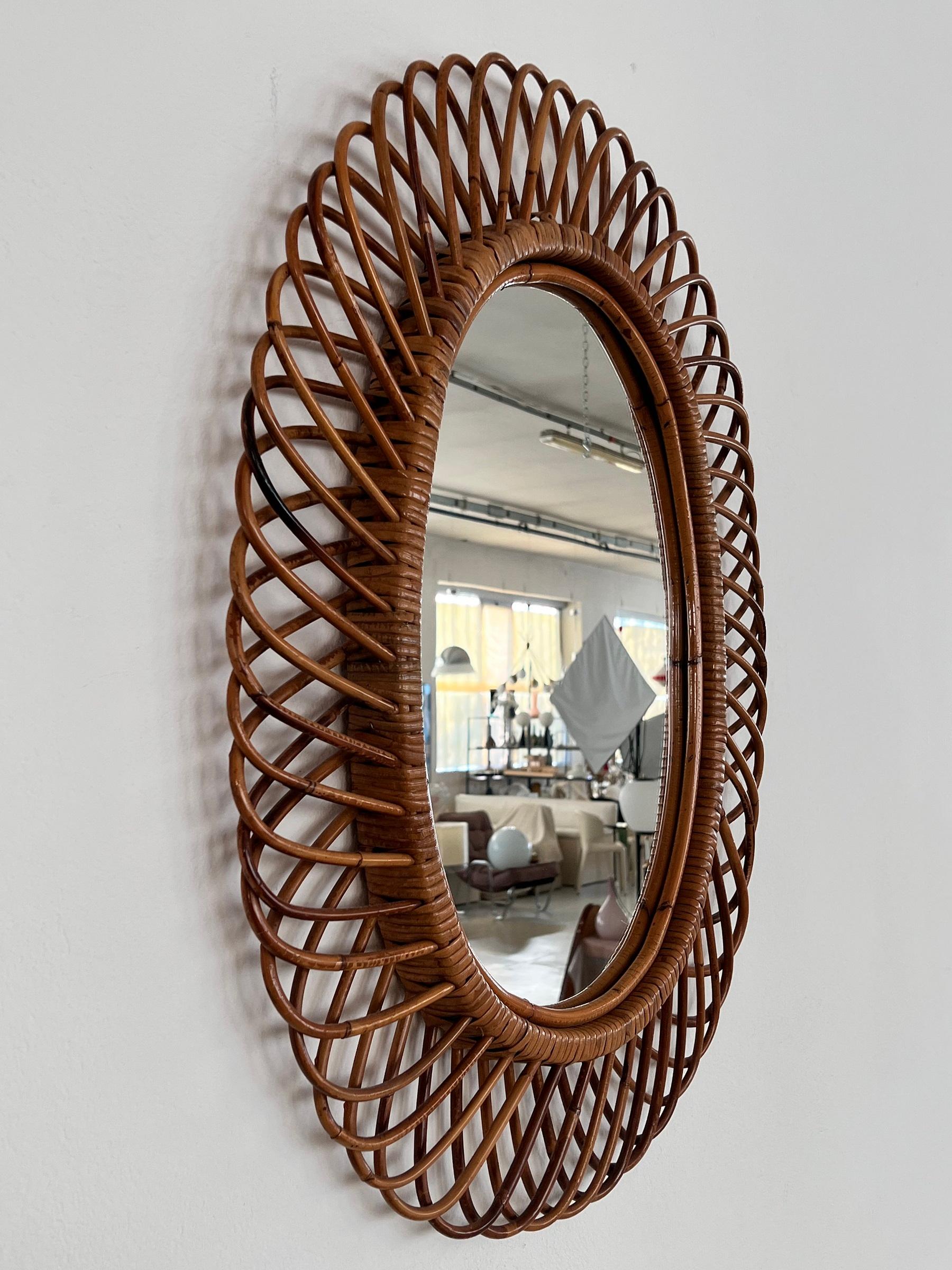 Italian Midcentury Oval Wall Mirror With Bamboo Frame Franco Albini Style, 1960s For Sale 4