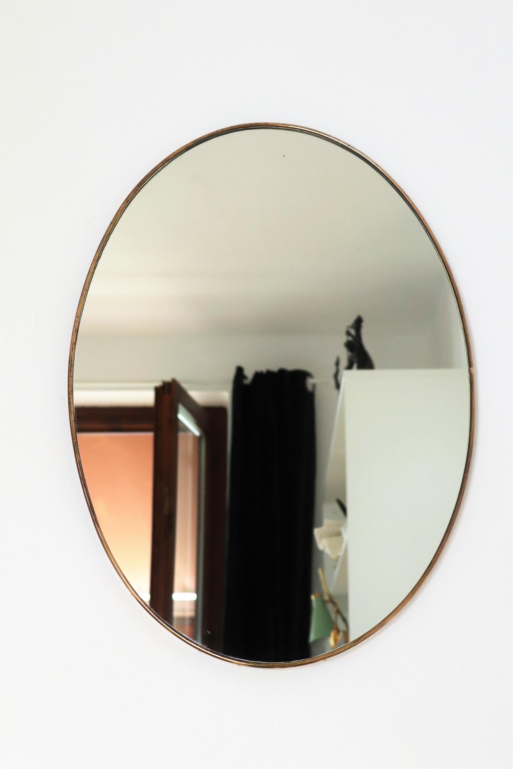 Italian Midcentury Oval Wall Mirror with Brass Frame, 1950s 2