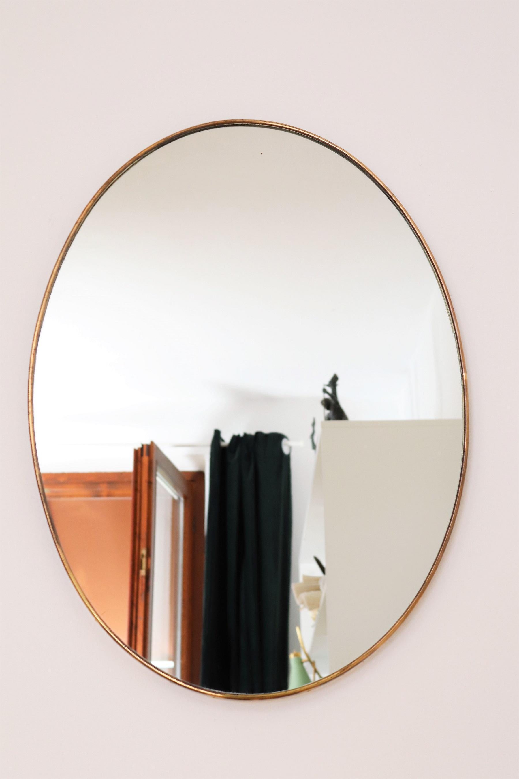 Italian Midcentury Oval Wall Mirror with Brass Frame, 1950s 3