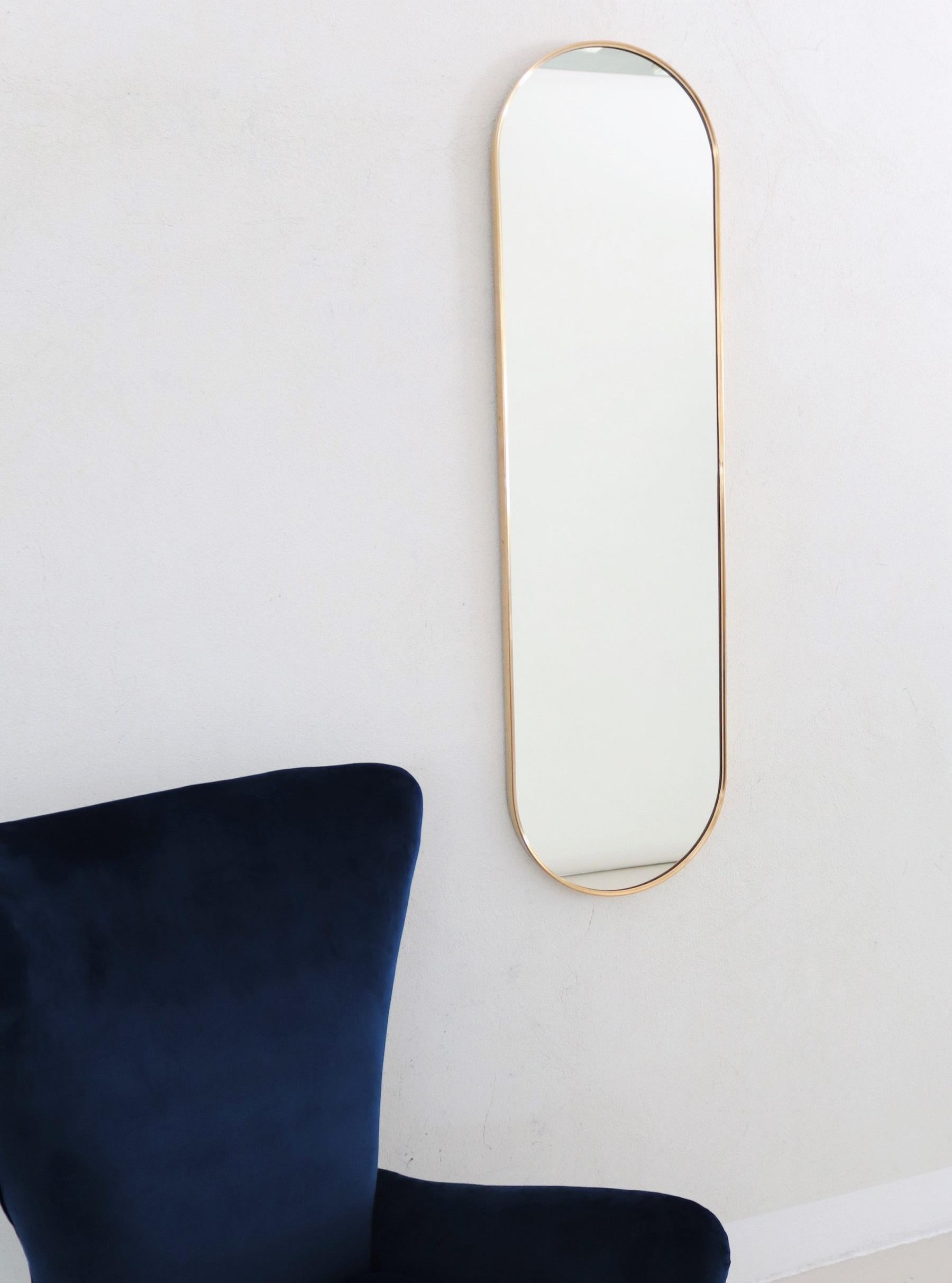 Italian Midcentury Oval Wall Mirror with Brass Frame, 1970s 4
