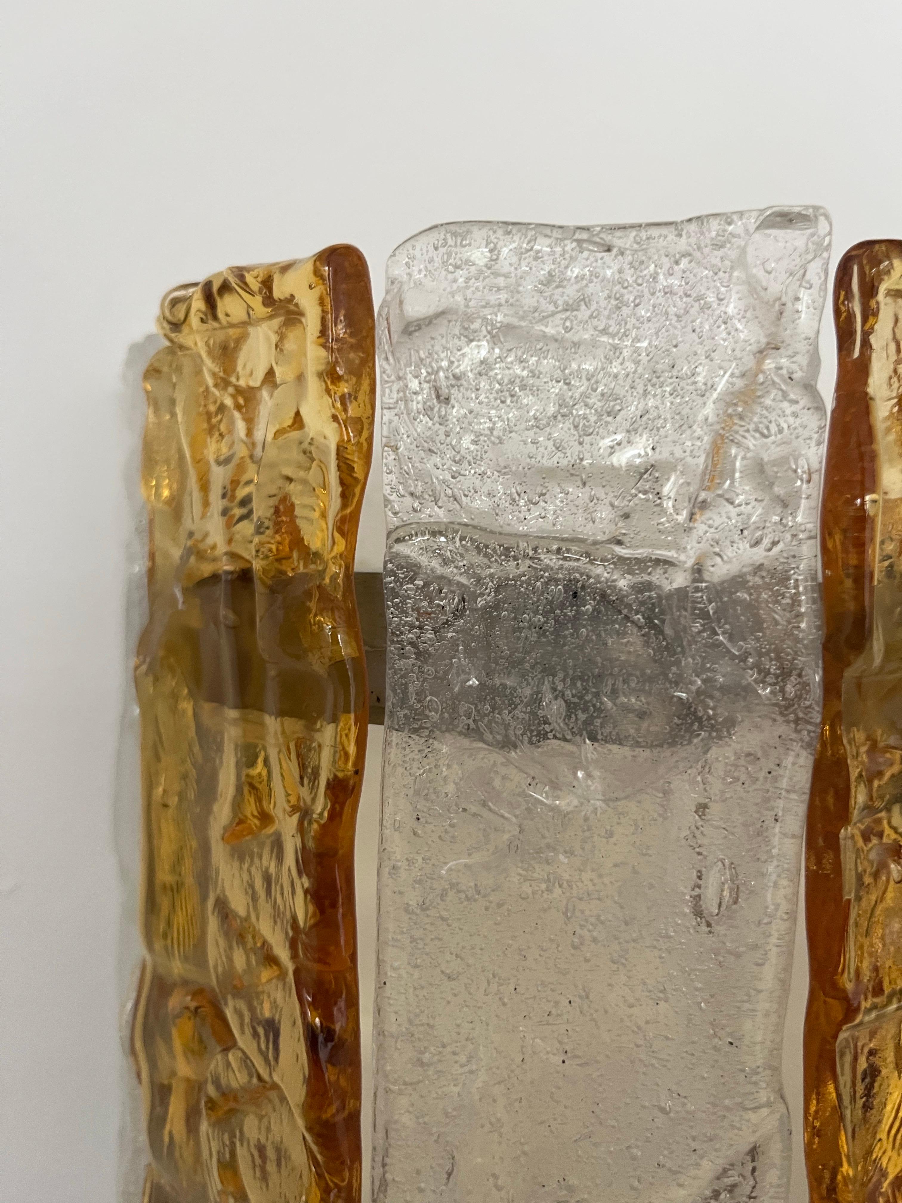Coppia di lampade da parete in ambra trasparente di Mazzega Murano, anni '70 in vendita 5