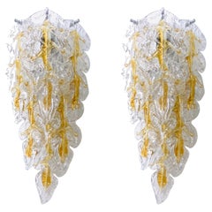 Paire d'appliques murales italiennes du milieu du siècle dernier en verre de Murano à feuilles par Mazzega, 1970