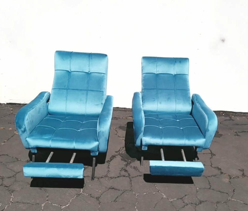 Mid-20th Century Italian Midcentury pair of Reclining Chairs For Sale