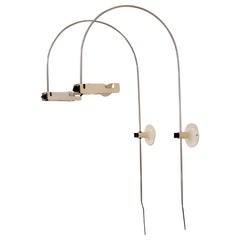 Italian midcentury pair of Spider wall lamps by Joe Colombo for Oluce