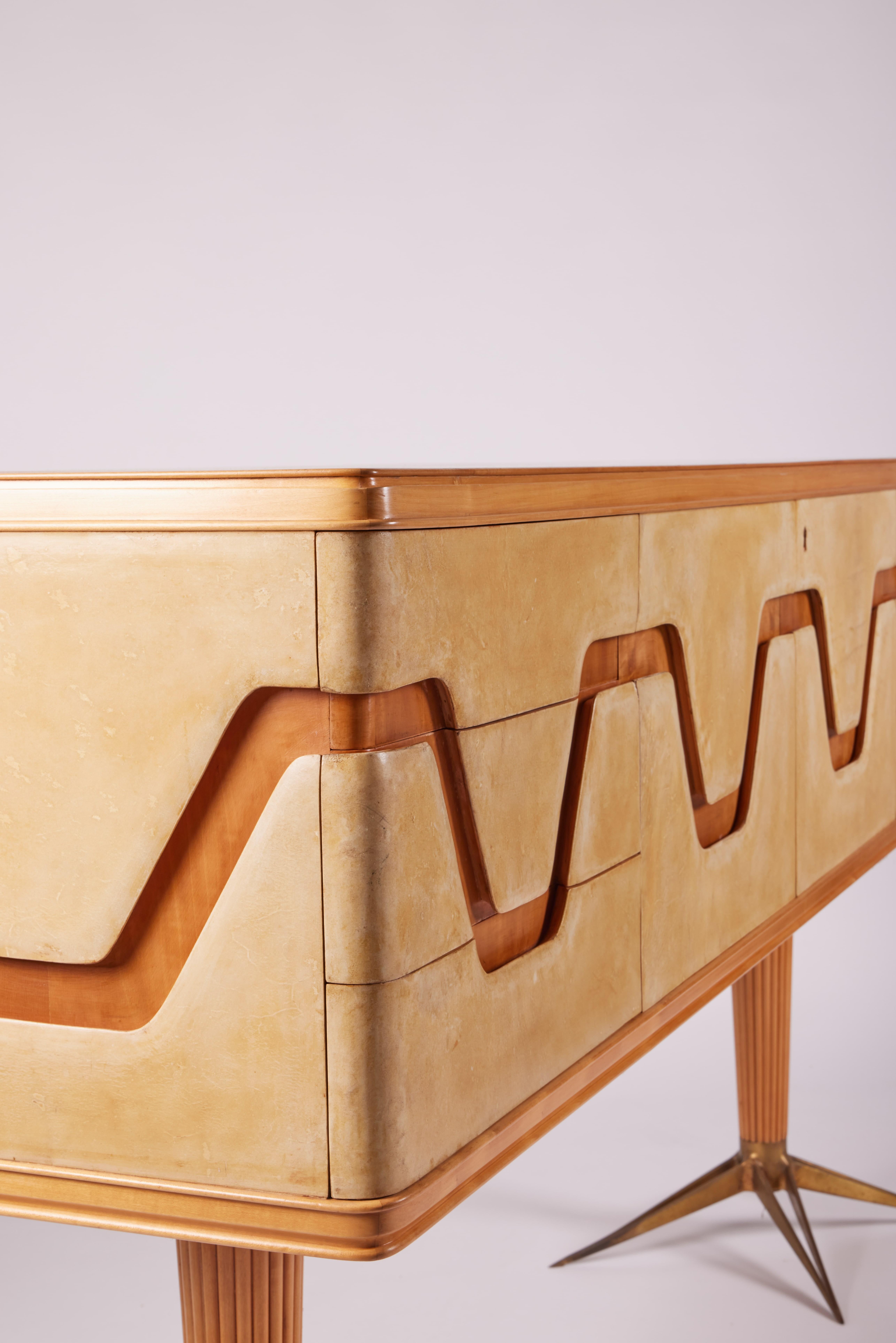 Italian Midcentury Parchment and Walnut Sideboard with Brass Legs, 1940s For Sale 5