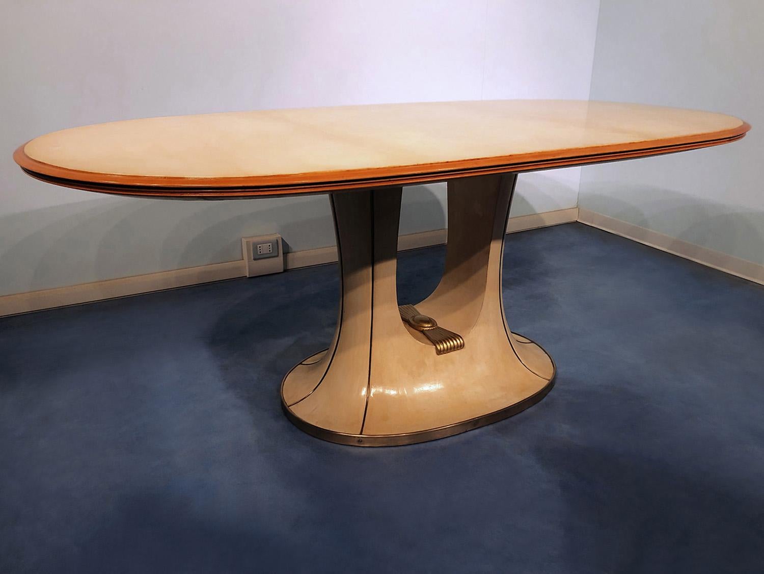Italian Mid-Century Oval Parchment Dining Table by Vittorio Dassi, 1950s 8