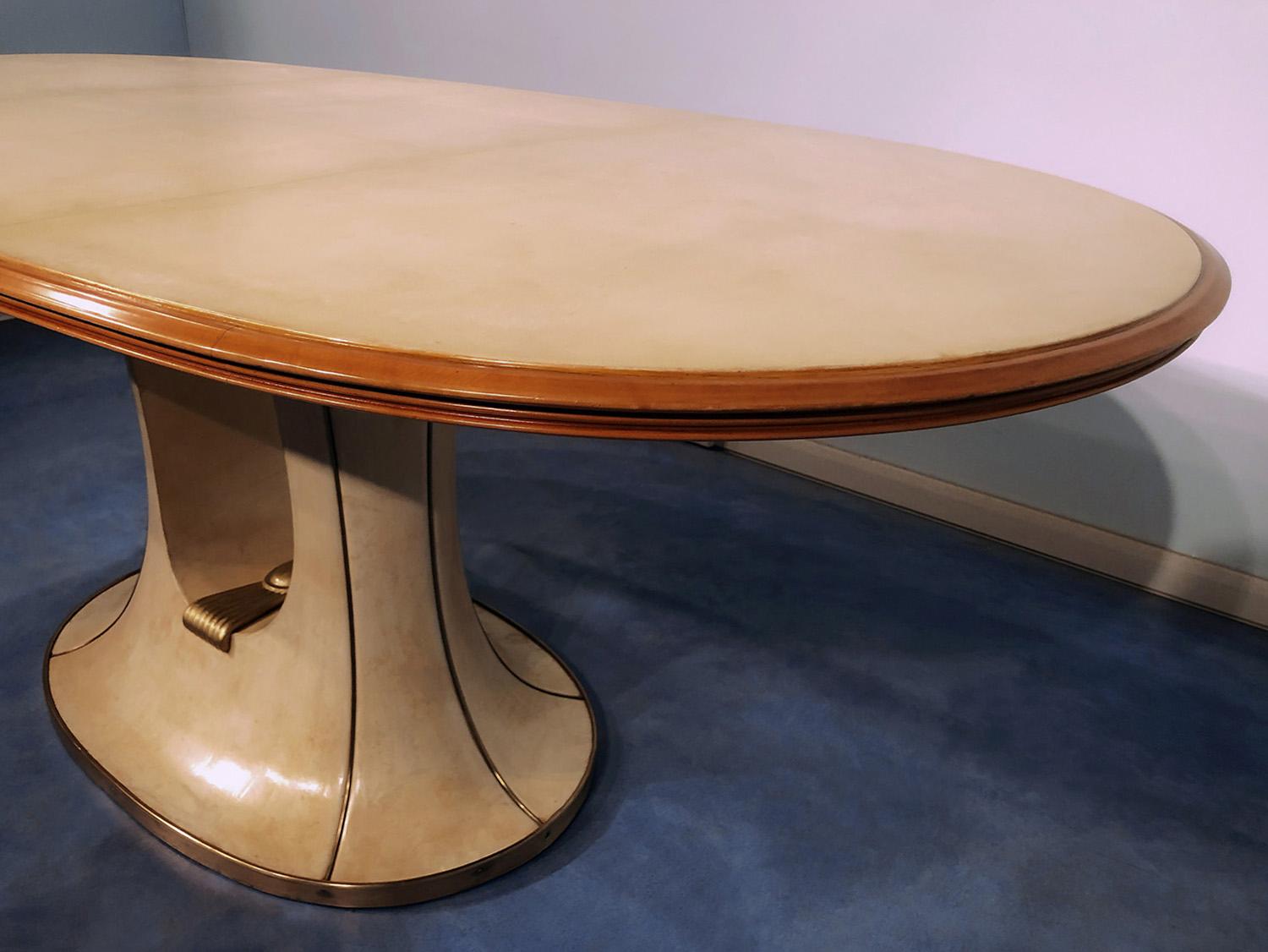 Mid-Century Modern Italian Mid-Century Oval Parchment Dining Table by Vittorio Dassi, 1950s