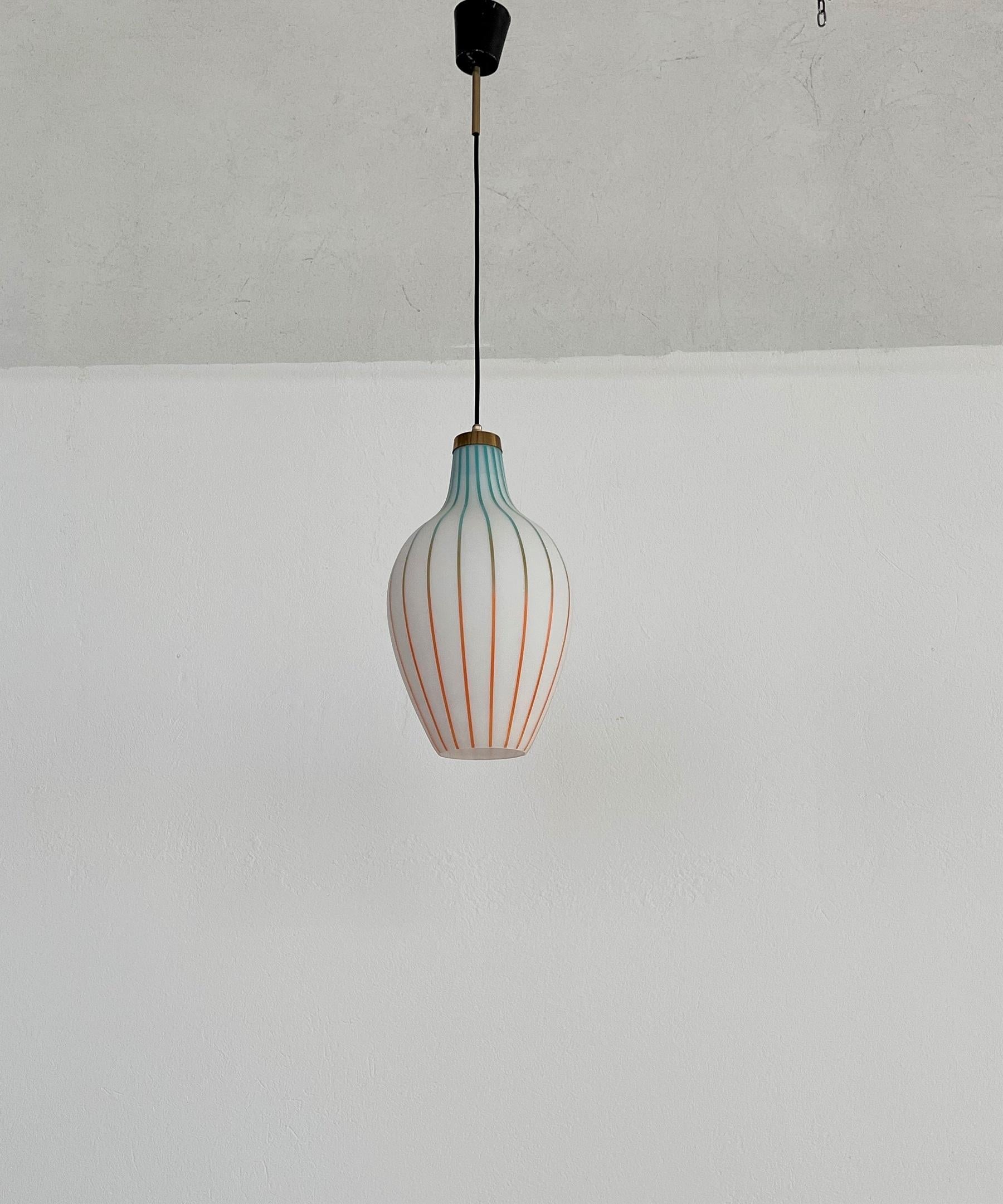 Italian MidCentury Pendant Light with Murano Glass in Massimo Vignelli Style 60s For Sale 2
