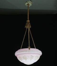 Italienisch Mitte des Jahrhunderts Rosa Art Decò Vintage-Glas-Kronleuchter mit Dekorationen, 1950