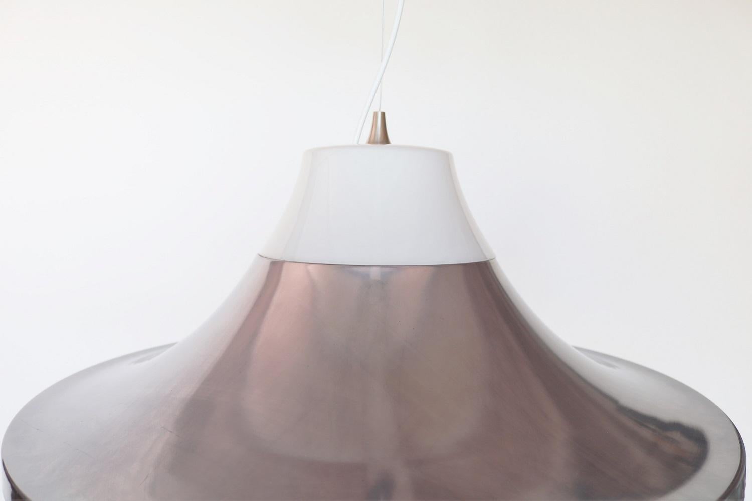 Italian Midcentury Plexiglass Pendant Lamp, 1960s 4