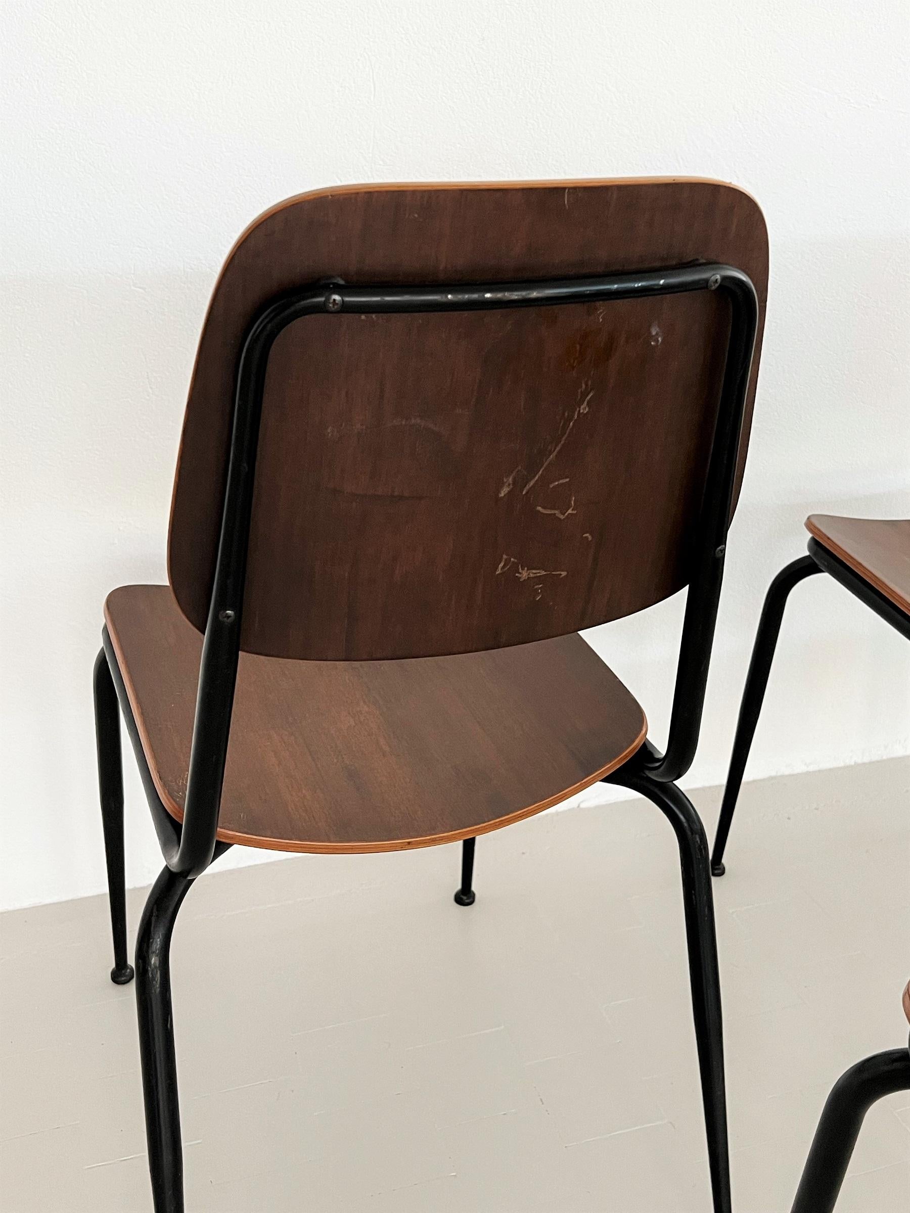 Italian Mid-Century Plywood Nutwood Chairs by Velca Legnano, 1960s For Sale 4