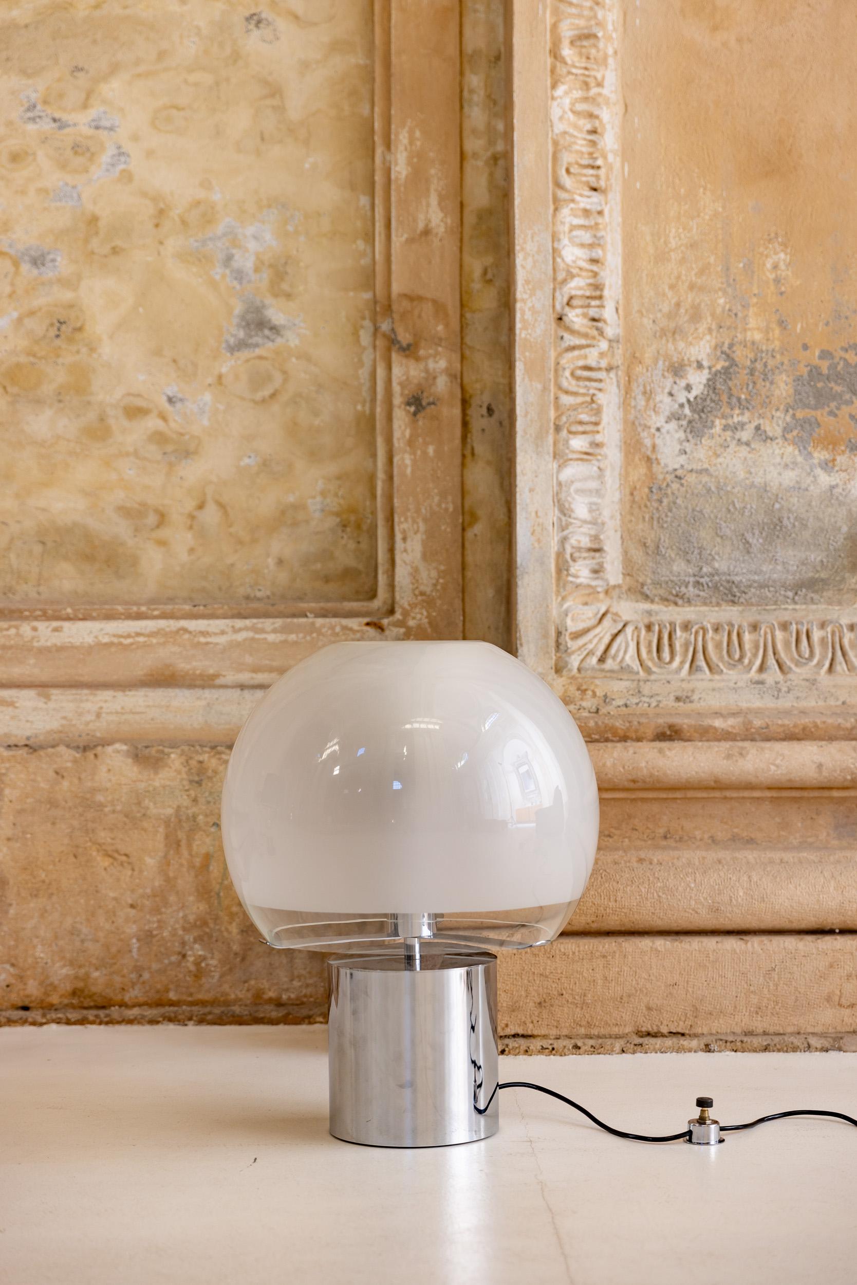 Italian midcentury Porcino table lamp by Luigi Caccia Dominioni 3