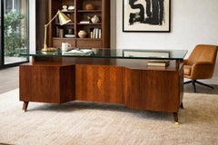 Italian Midcentury Presidential Executive Table Desk designed by Vittorio Dassi