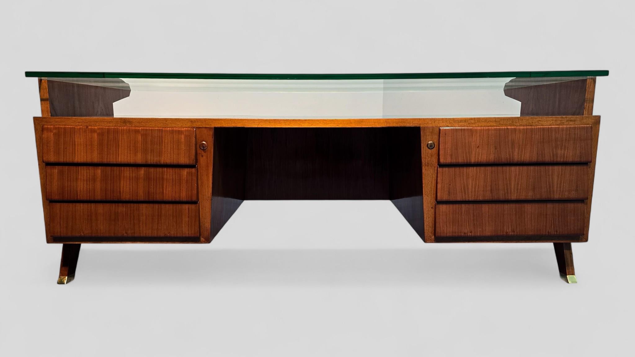 Ottone Italian Midcentury Presidential Executive Table Desk designed by Vittorio Dassi in vendita