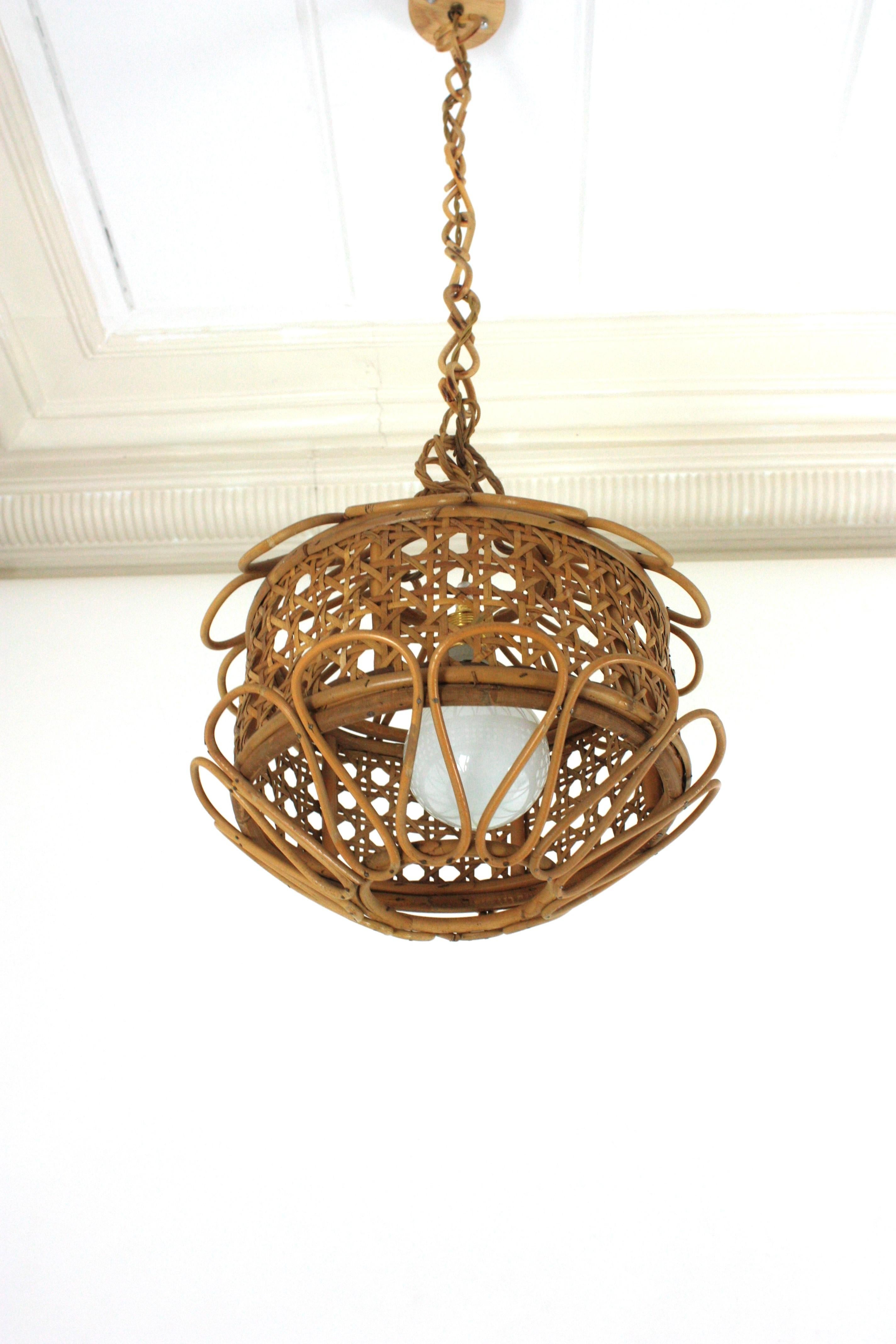 Italienische Mid-Century-Pendelleuchte/Laterne aus Rattan und Korbweide im Angebot 5