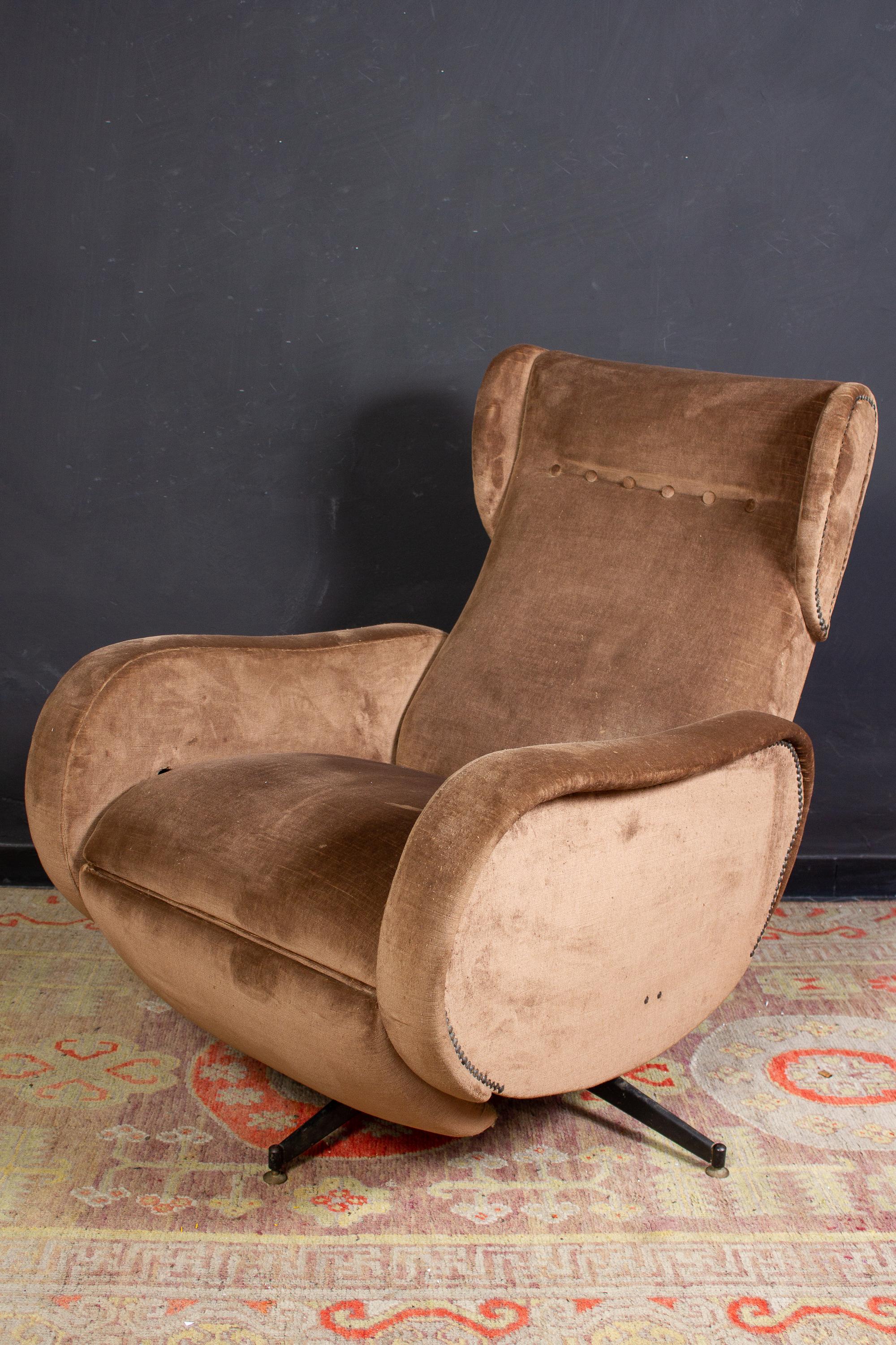 Italian Midcentury Reclinable Lounge Chair or Armchair, 1950 In Good Condition For Sale In Rome, IT