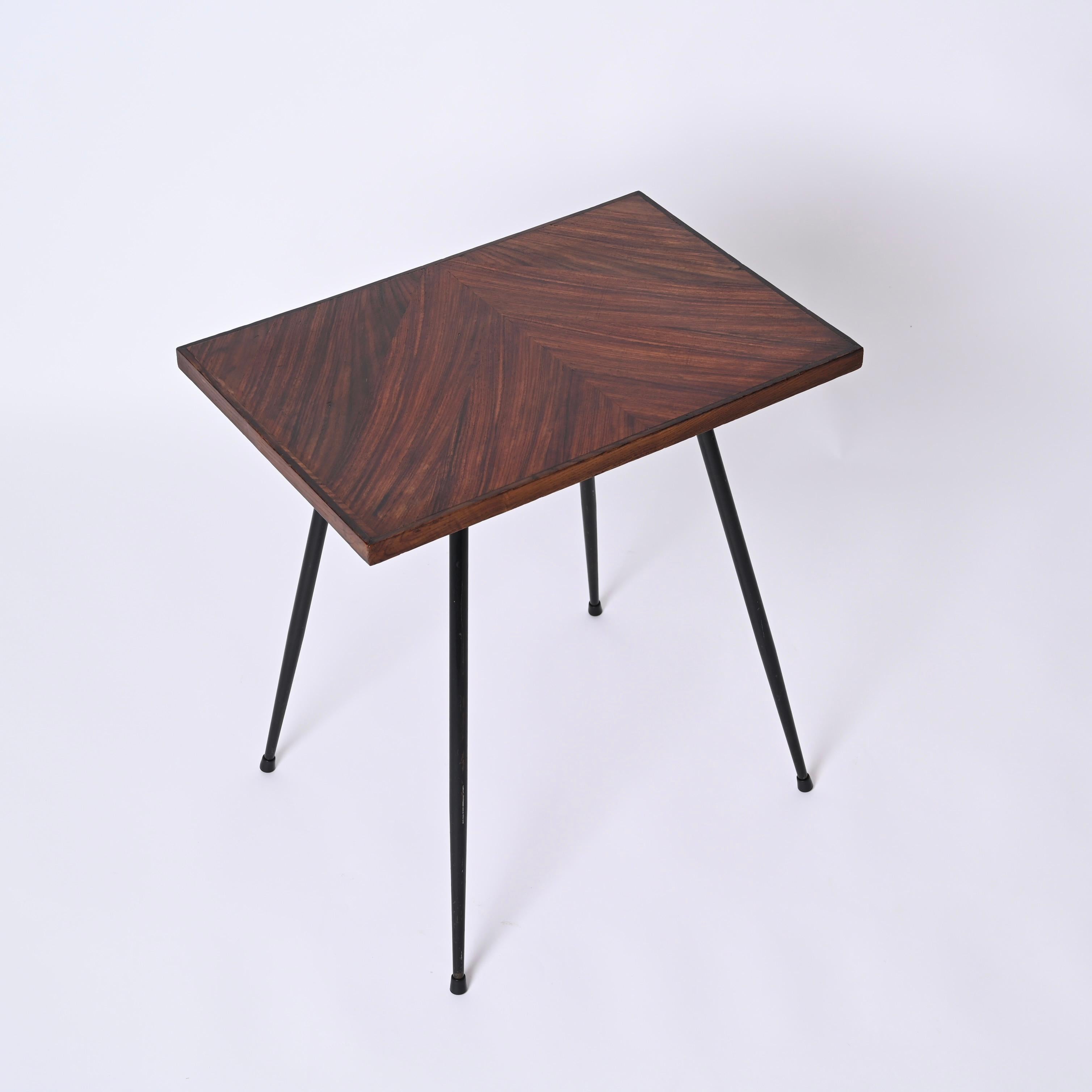 Italian Midcentury Rectangular Side Table in Teak Wood and Enameled Metal, 1950s For Sale 3