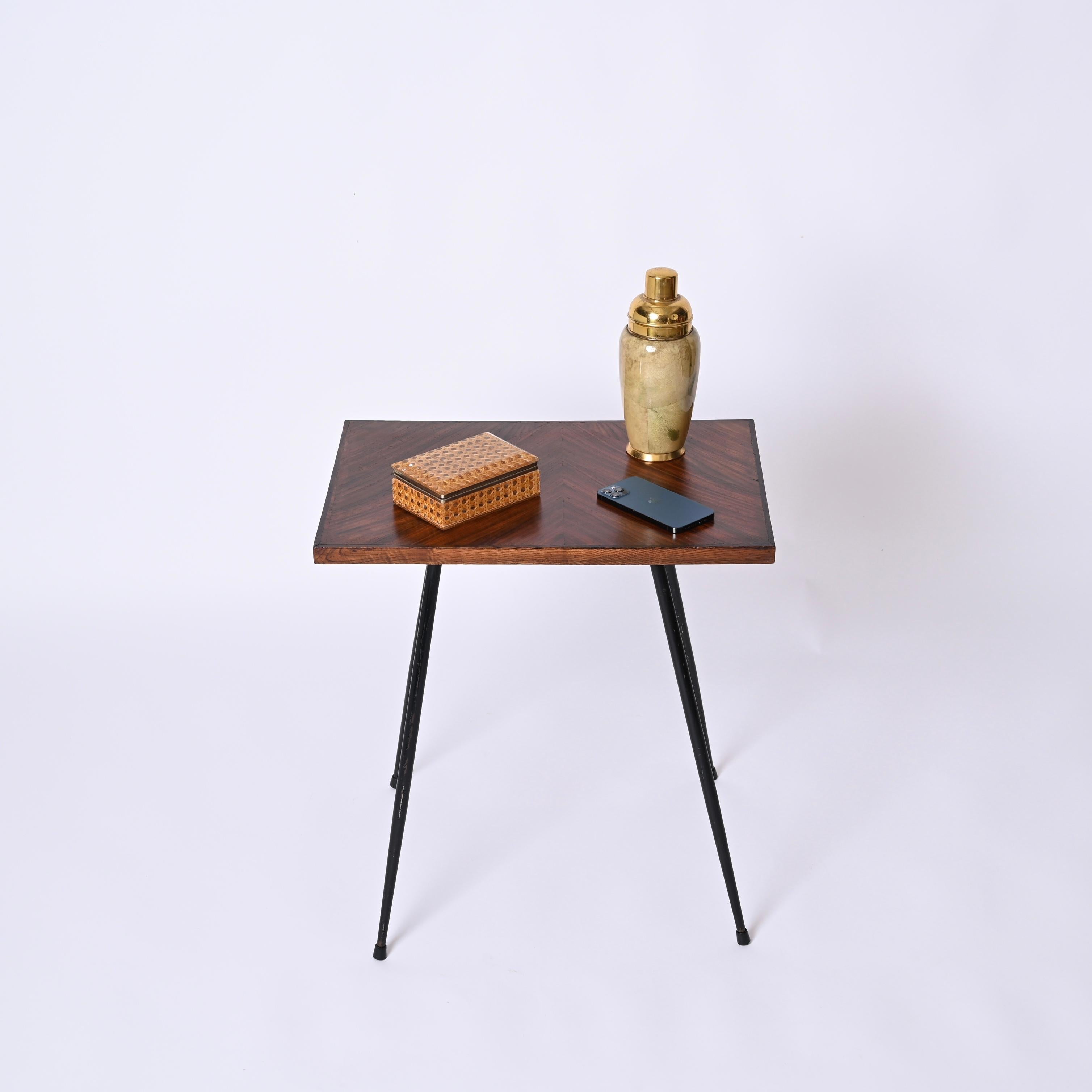 Italian Midcentury Rectangular Side Table in Teak Wood and Enameled Metal, 1950s For Sale 4