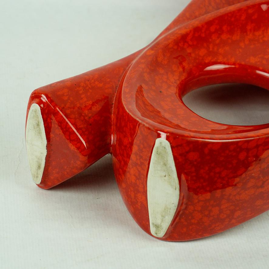 Italian Midcentury Red Ceramic Vase by Roberto Rigon for Bertoncello For Sale 4